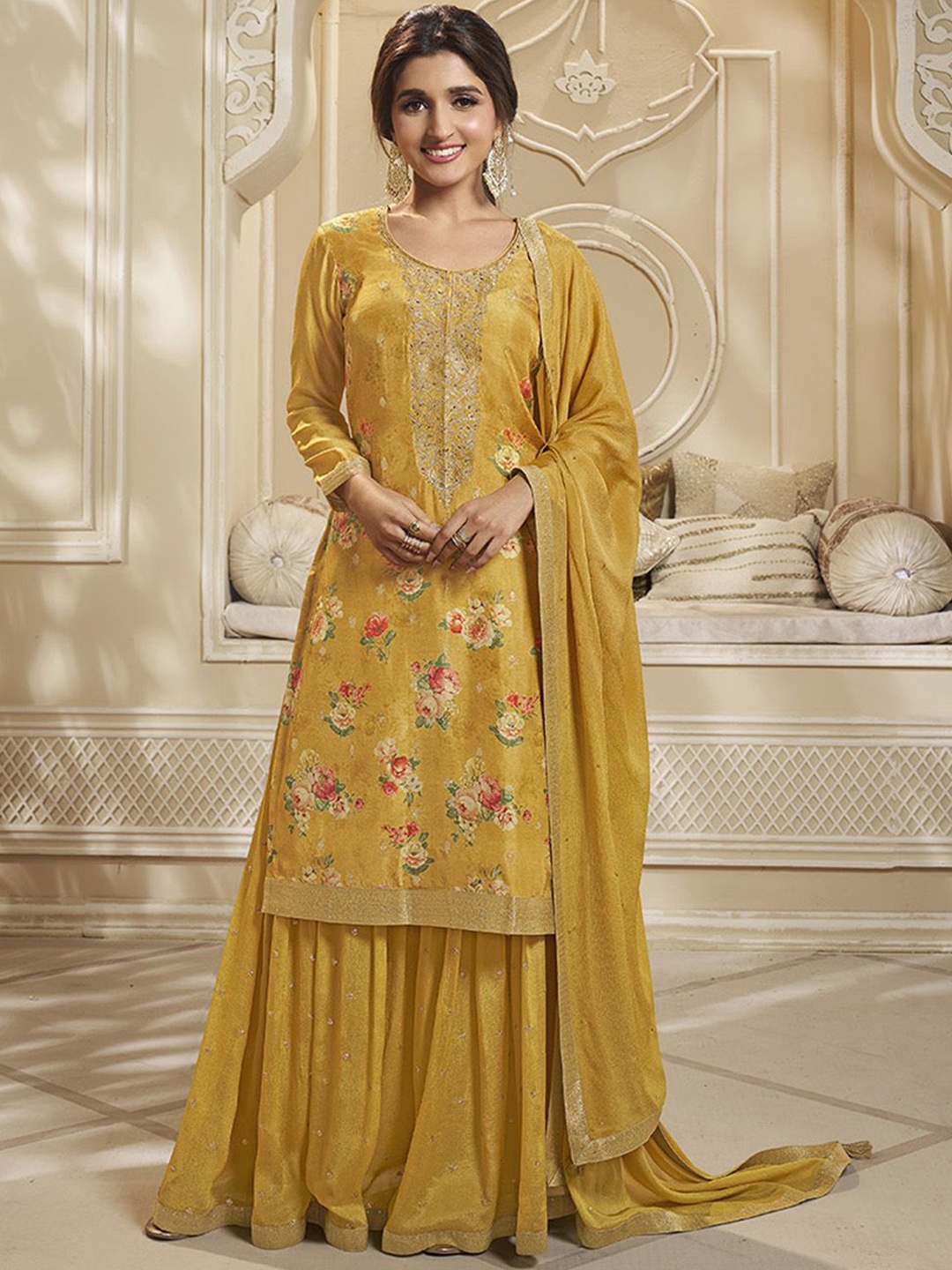 

Seerat Women Ethnic Motifs Printed Regular Pure Silk Kurti with Palazzos & With Dupatta, Yellow