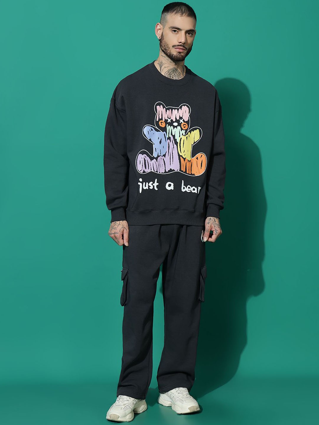 

GRIFFEL Men Graphic Printed Oversized Tracksuit, Charcoal