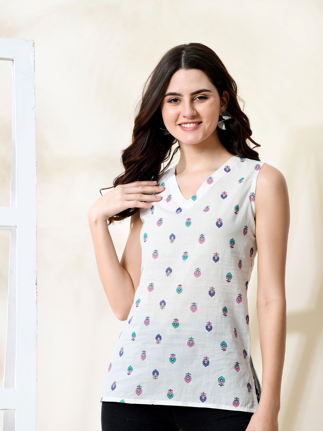 

Metronaut Polka Dot Print Styled Back Top, White