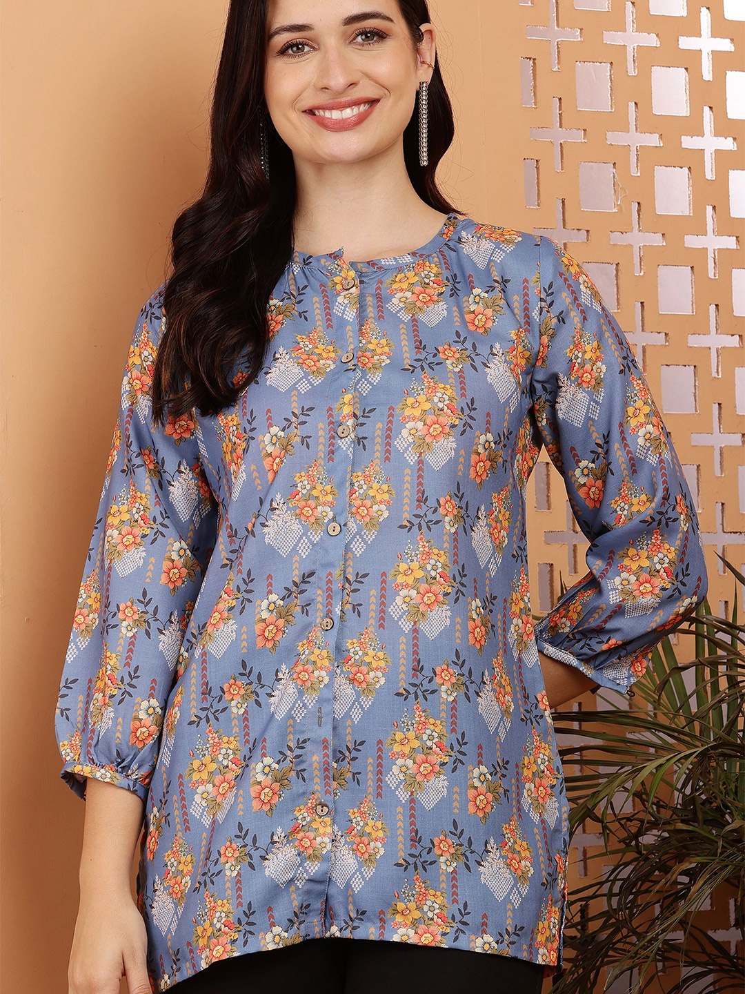 

RIG-TIE Floral Print Crepe Top, Blue