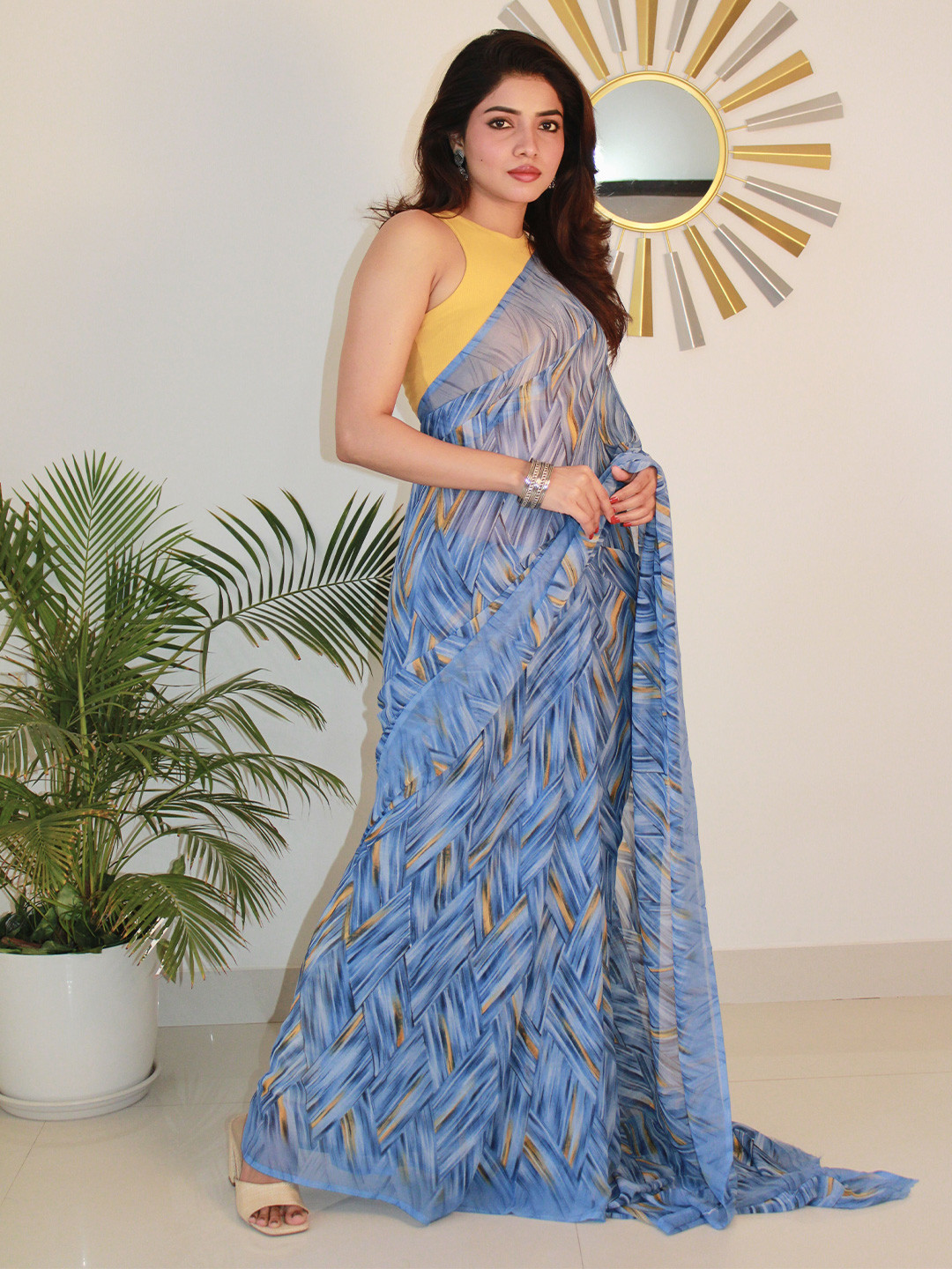 

Sitanjali Floral Pure Georgette Bagh Saree, Blue