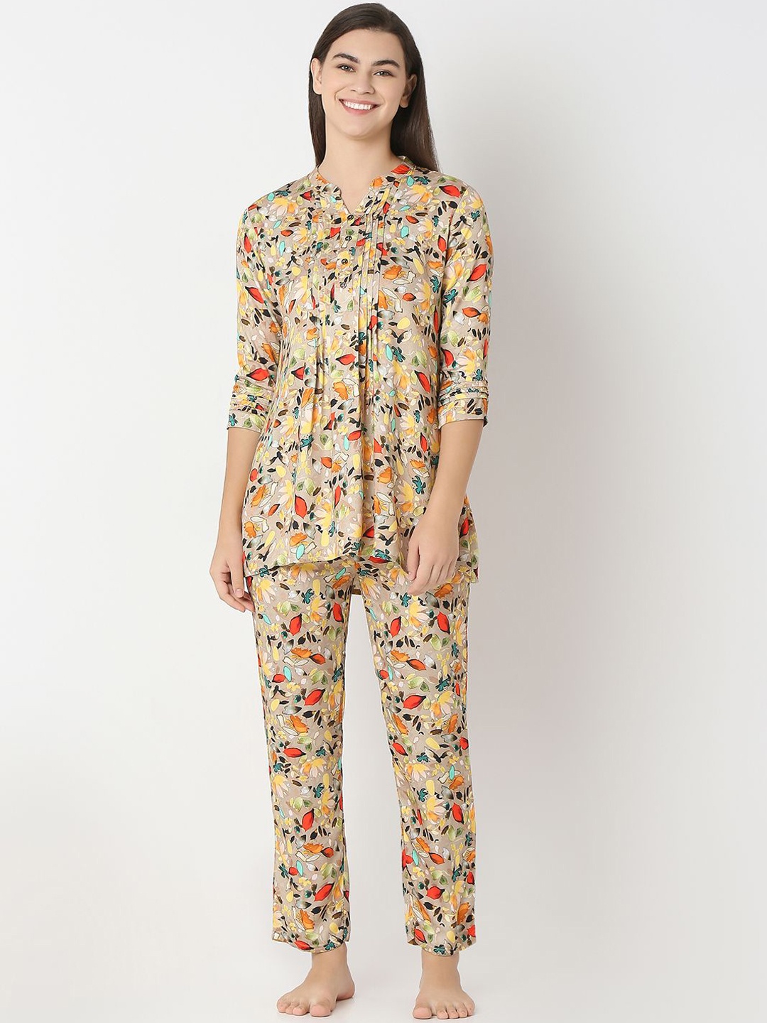 

Juliet Women Floral Printed Night suit, Beige