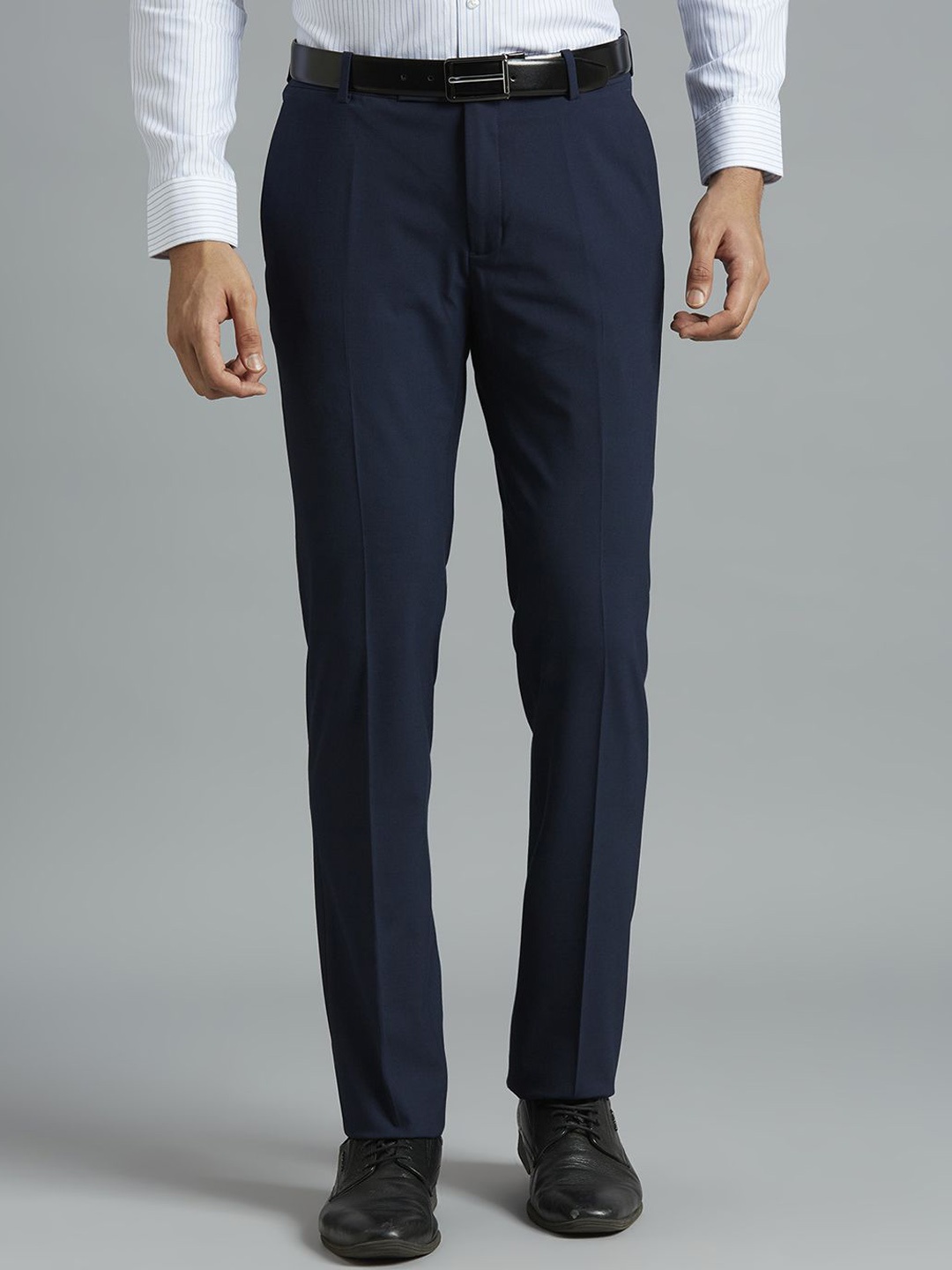

Reid & Taylor Men Tailored Trousers, Navy blue