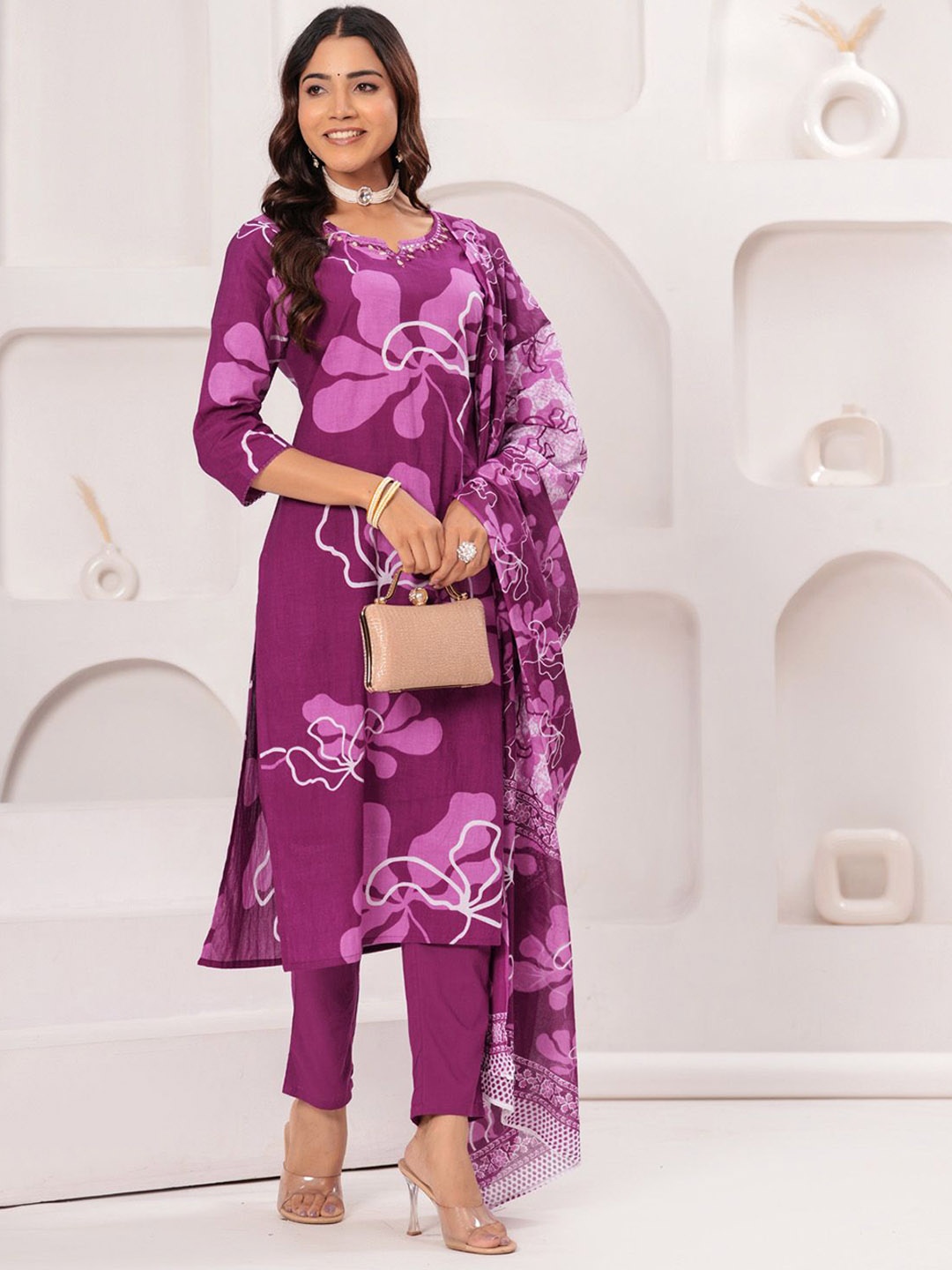 

BAESD Women Floral Printed Regular Sequinned Kurta with Trousers & With Dupatta, Purple