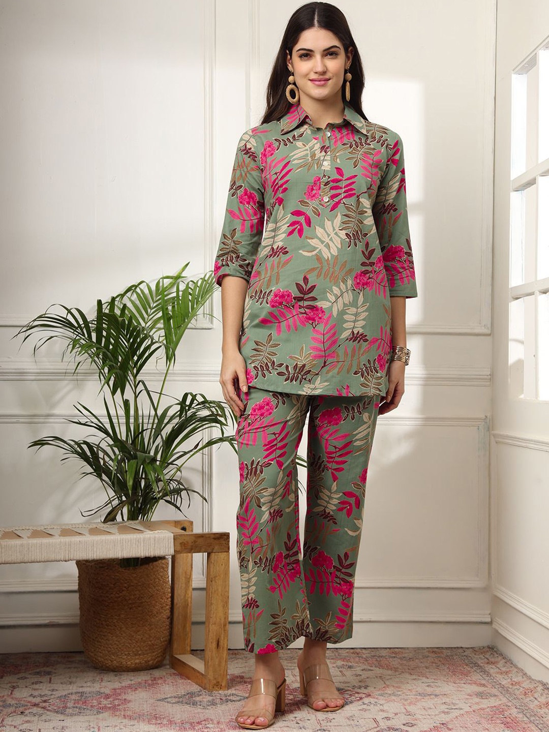 

EKISHA Women Floral Printed Co Ord Set, Green