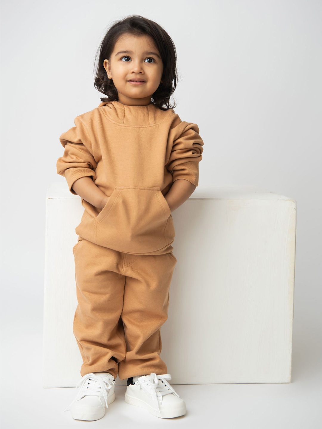 

COT & CANDY Girls Printed Hooded Sweatshirt, Brown