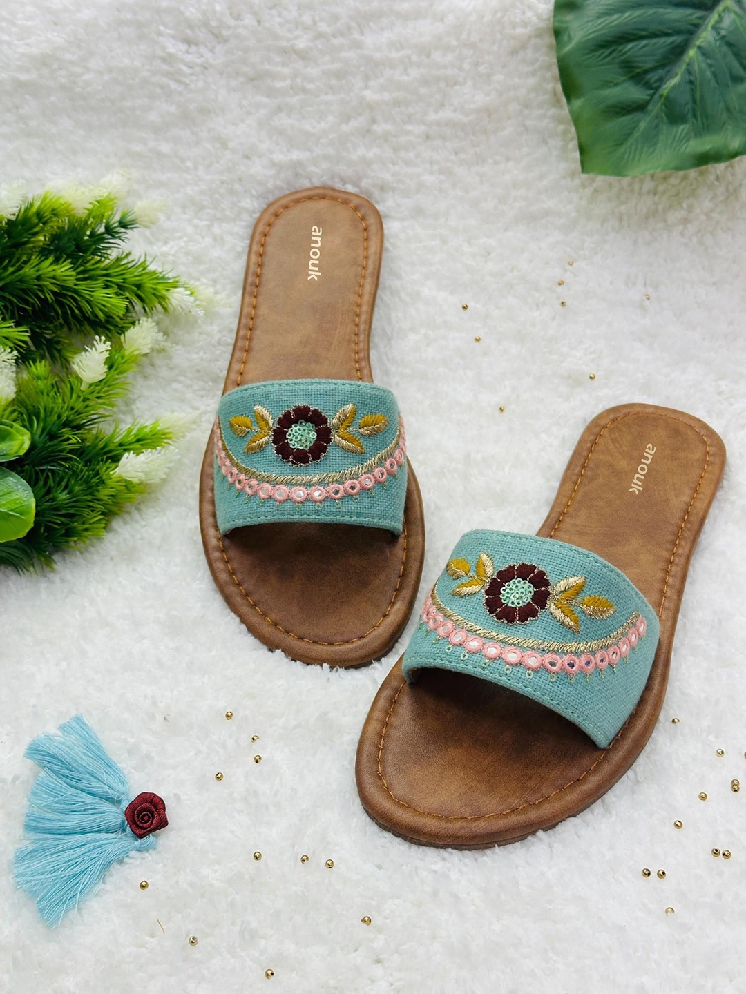

Anouk Women Embellished Ethnic Open Toe Flats, Blue