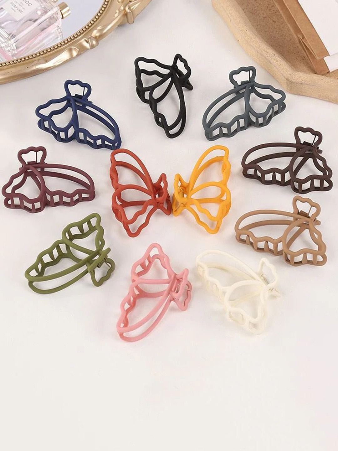 

Krelin Women Set of 5 Claw Clip, Yellow