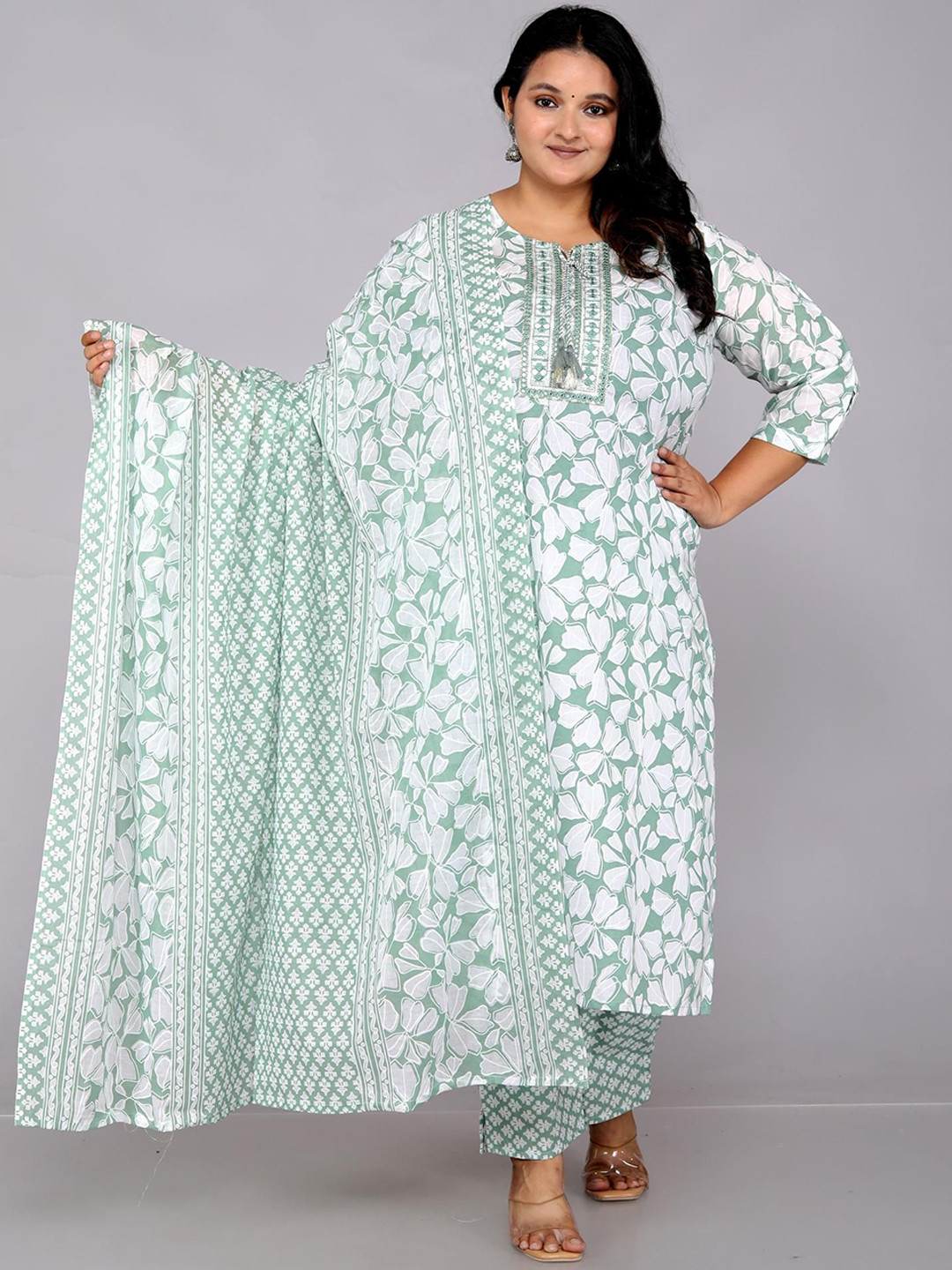 

JC4U Women Ethnic Motifs Printed Regular Mirror Work Pure Cotton Kurta with Trousers & With Dupatta, Green
