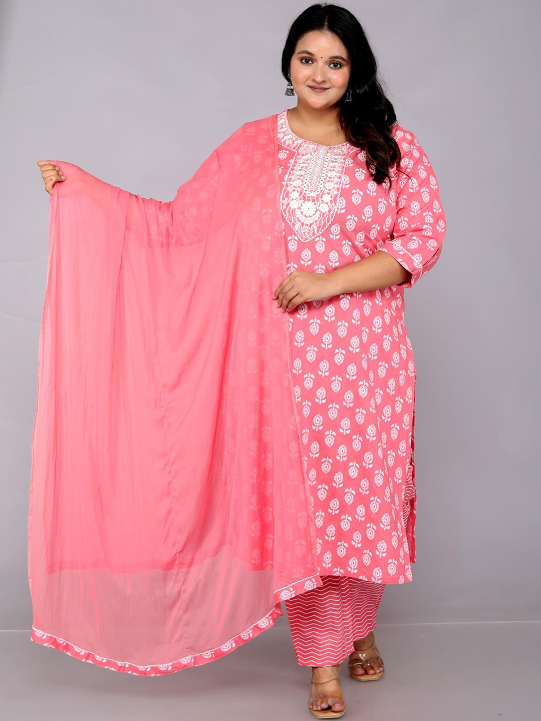 

JC4U Women Ethnic Motifs Printed Regular Pure Cotton Kurta with Trousers & With Dupatta, Pink