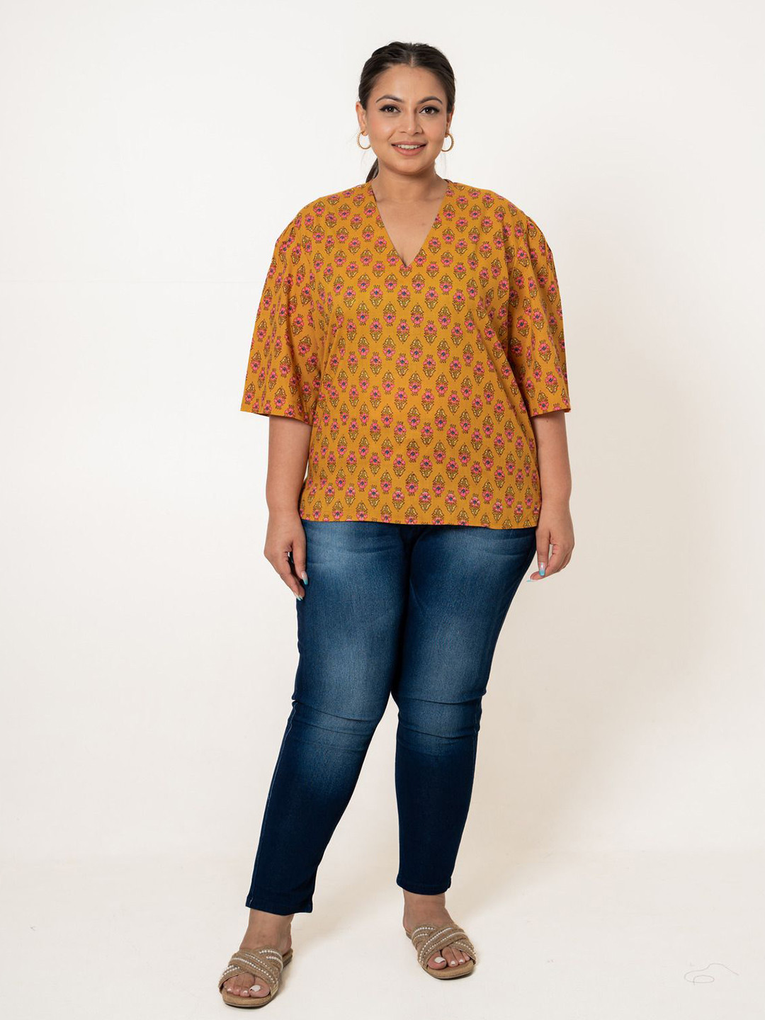 

ROZANAJAIPUR Women Floral Print Cotton V-Neck Three-Quarter Sleeves Top, Mustard