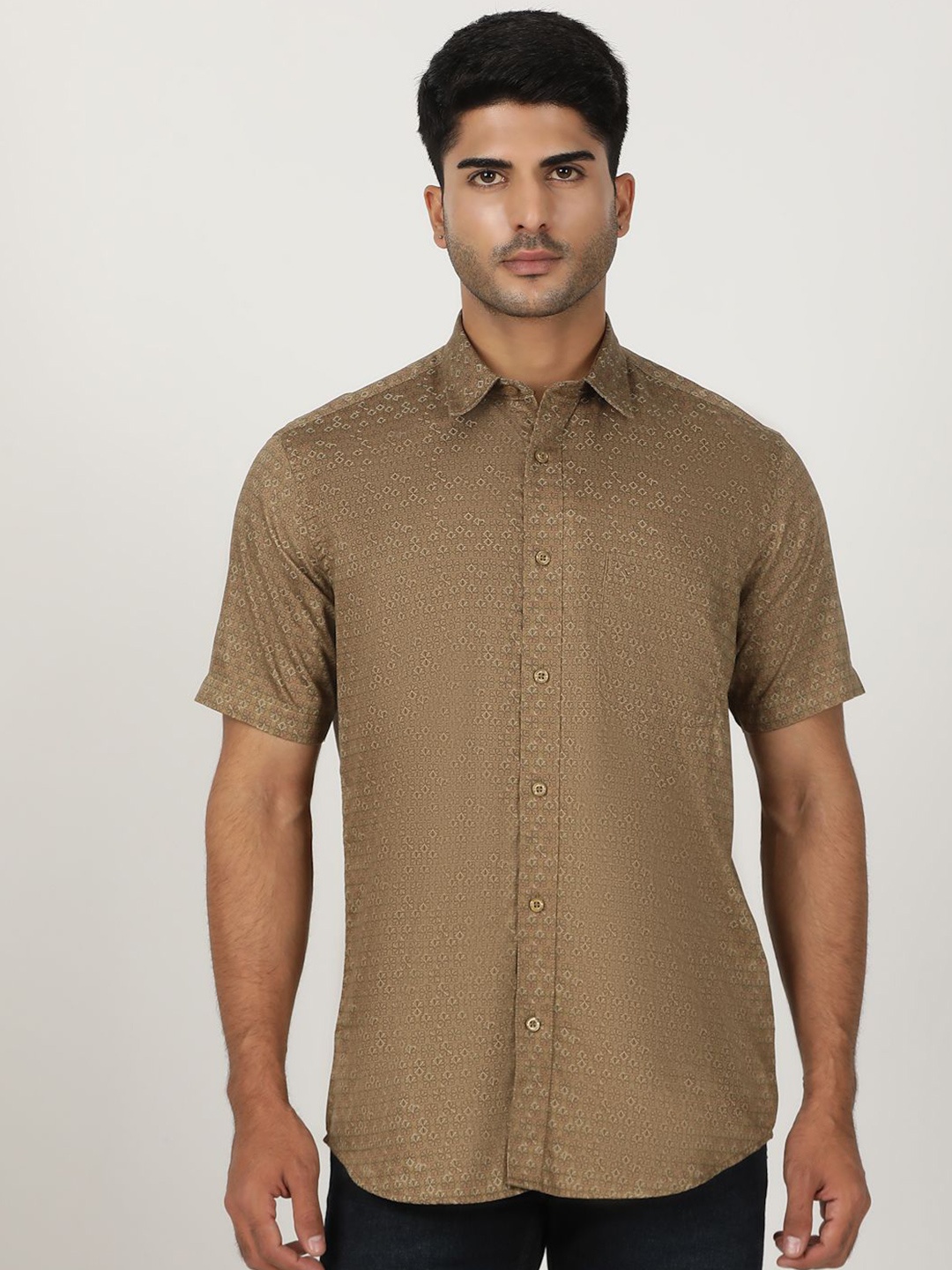 

Greenfibre Men Opaque Printed Casual Shirt, Brown
