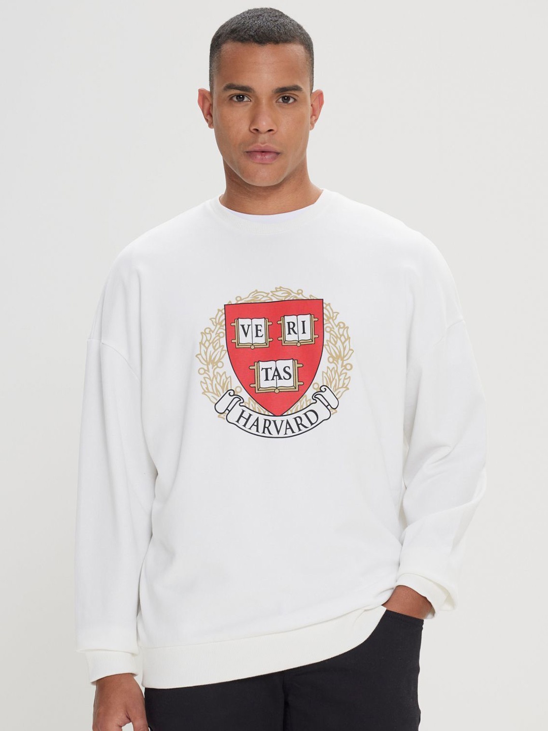 

Trendyol Men Printed Sweatshirt, Na