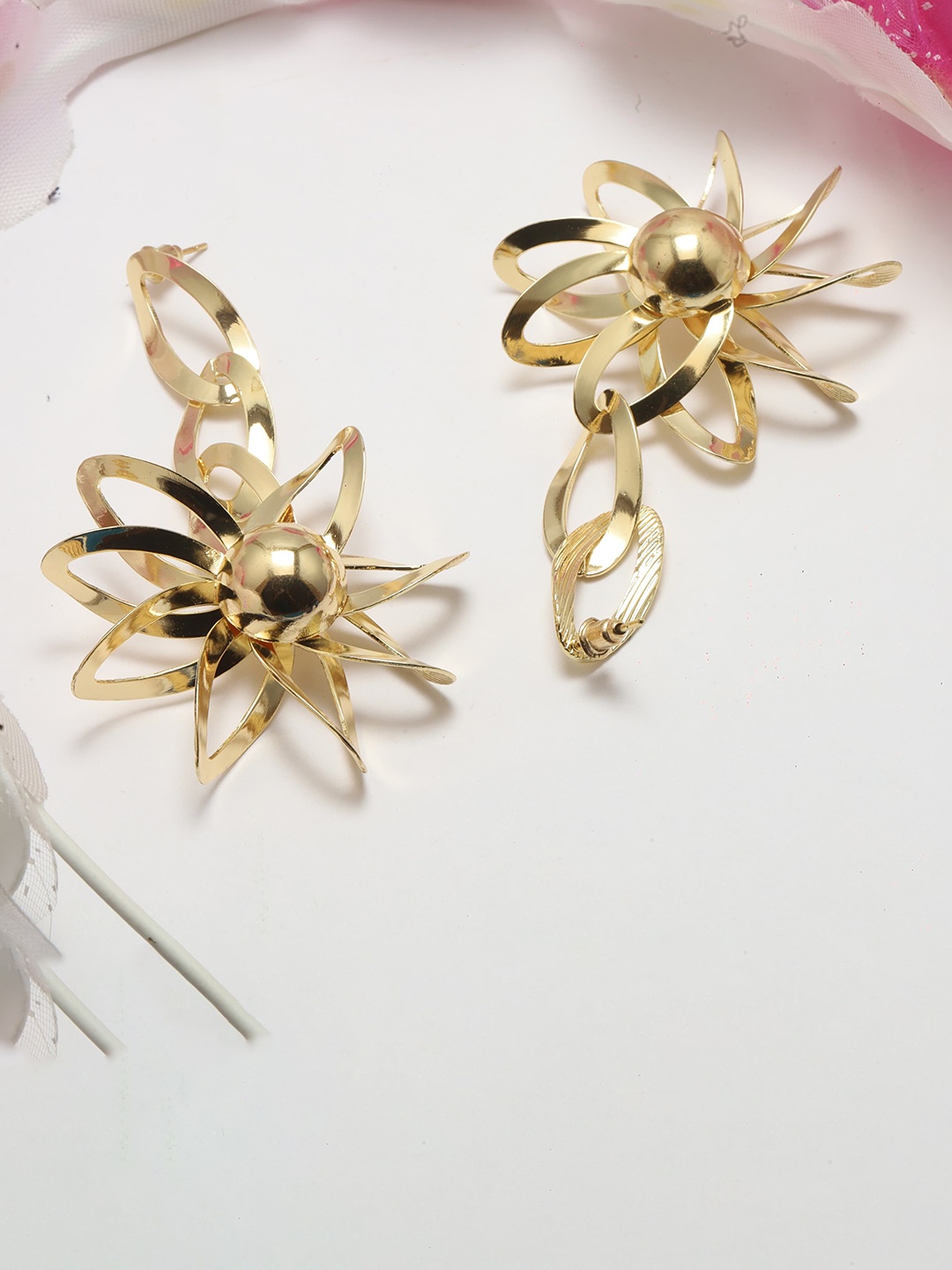 

Maansh Gold-Plated Contemporary Studs Earrings