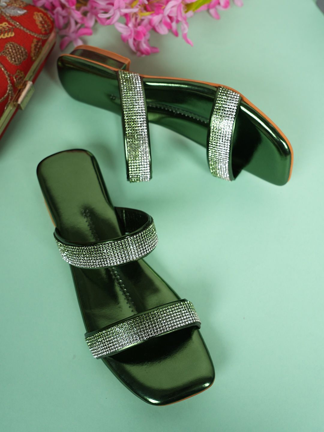 

SAPATOS Women Striped Open Toe Flats, Green