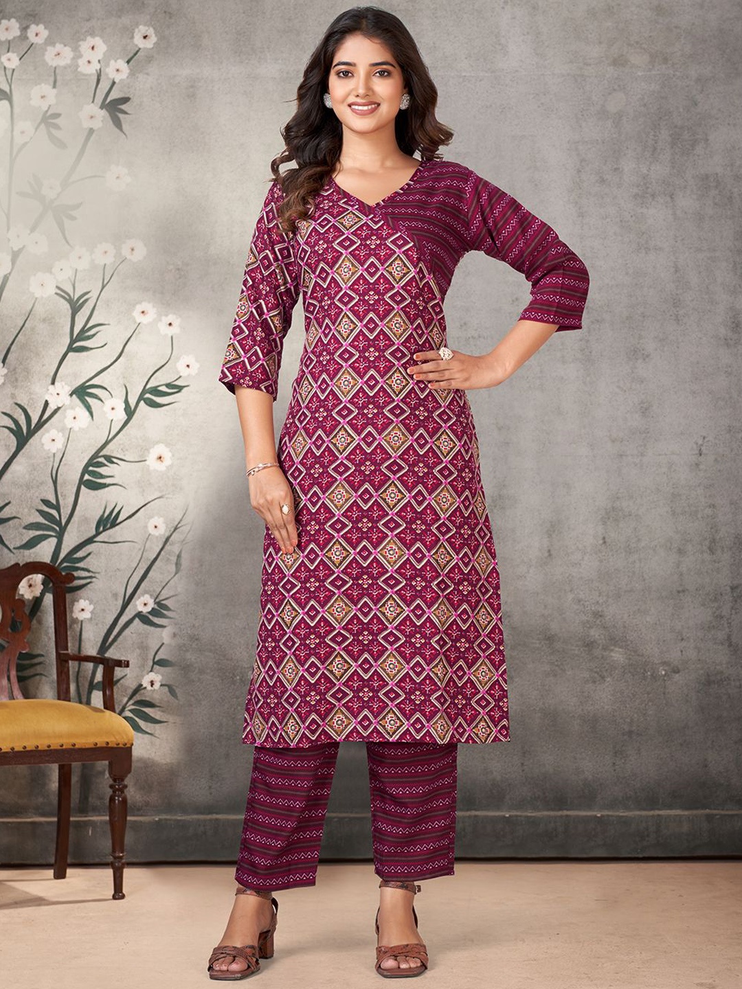 

KALINI Women Ethnic Motifs Printed Regular Kurta with Trousers, Maroon