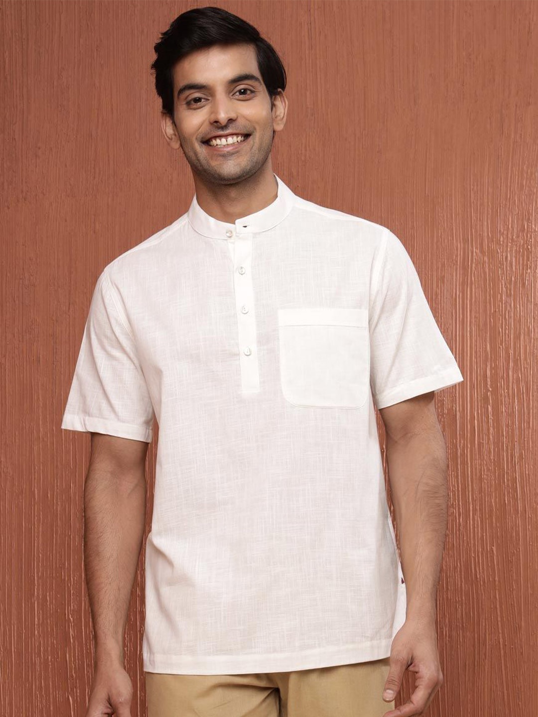 

Fabindia Men Opaque Casual Shirt, White