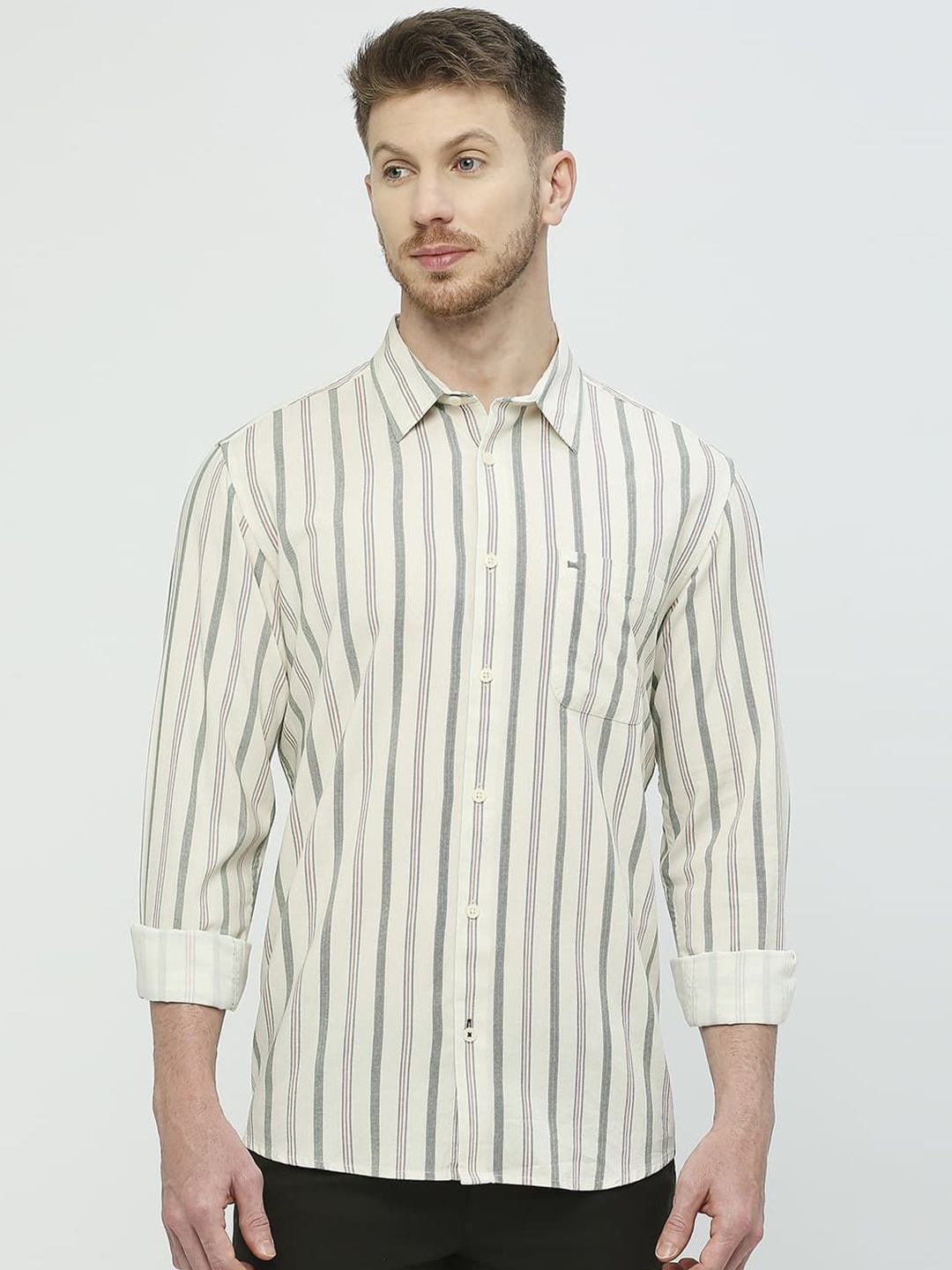 

Basics Men Slim Fit Pinstripes Opaque Striped Casual Shirt, Green