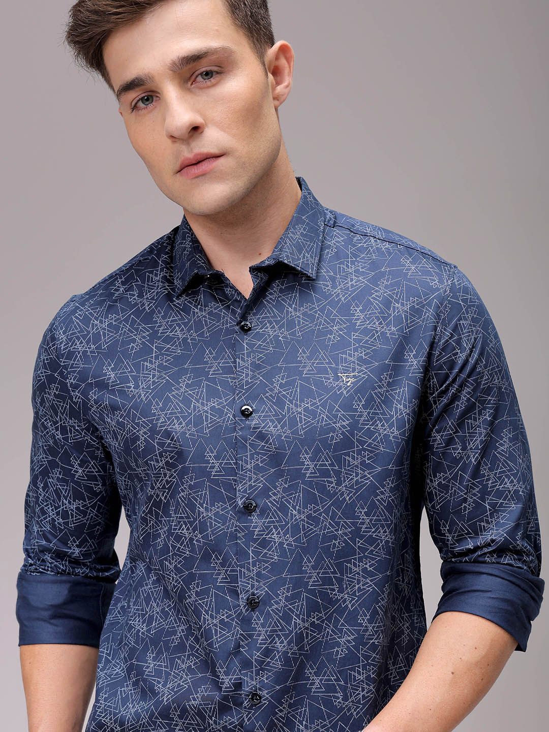 

The Indian Garage Co Men Slim Fit Opaque Printed Casual Shirt, Navy blue