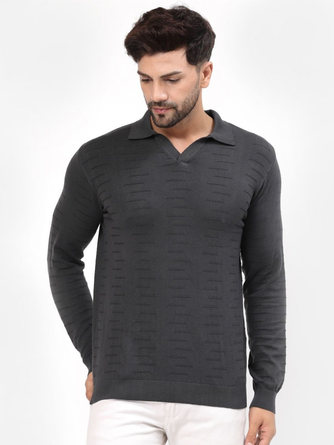 

Kalt Men Striped Polo Collar T-shirt, Grey
