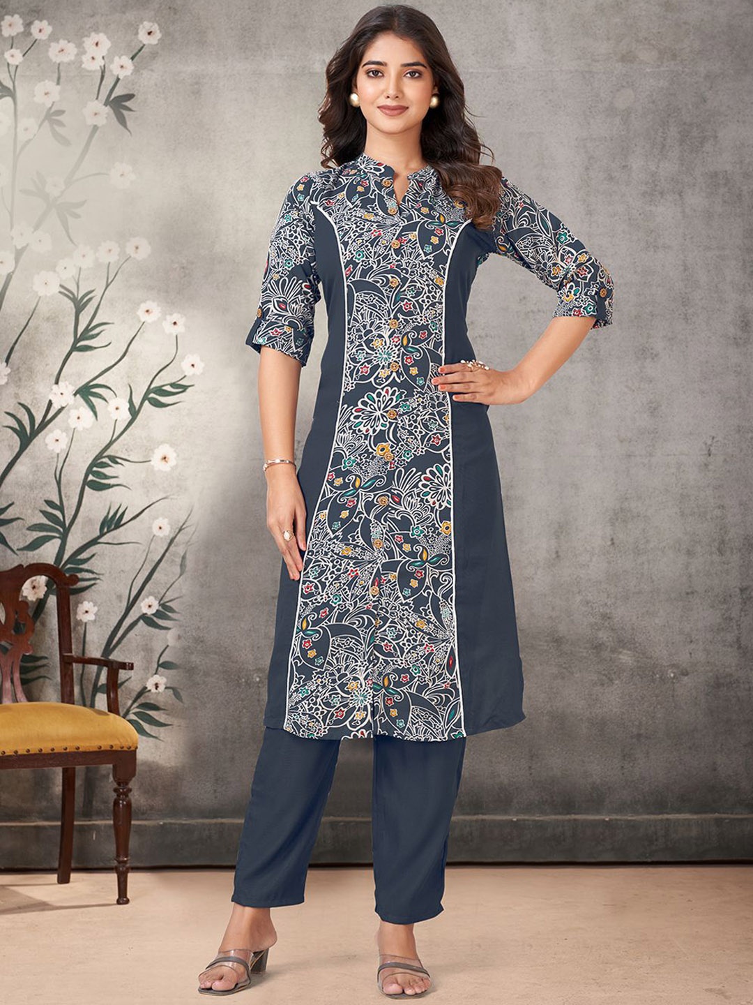 

KALINI Women Ethnic Motifs Printed Regular Kurta with Palazzos, Grey