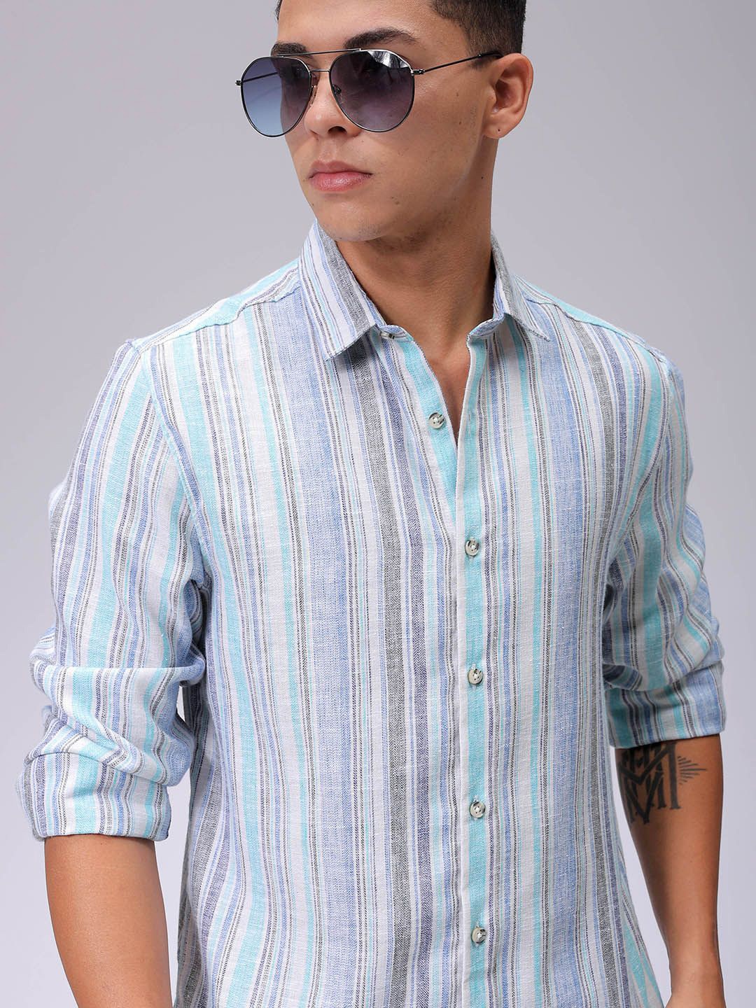 

The Indian Garage Co Men Slim Fit Multi Stripes Opaque Striped Casual Shirt, Blue