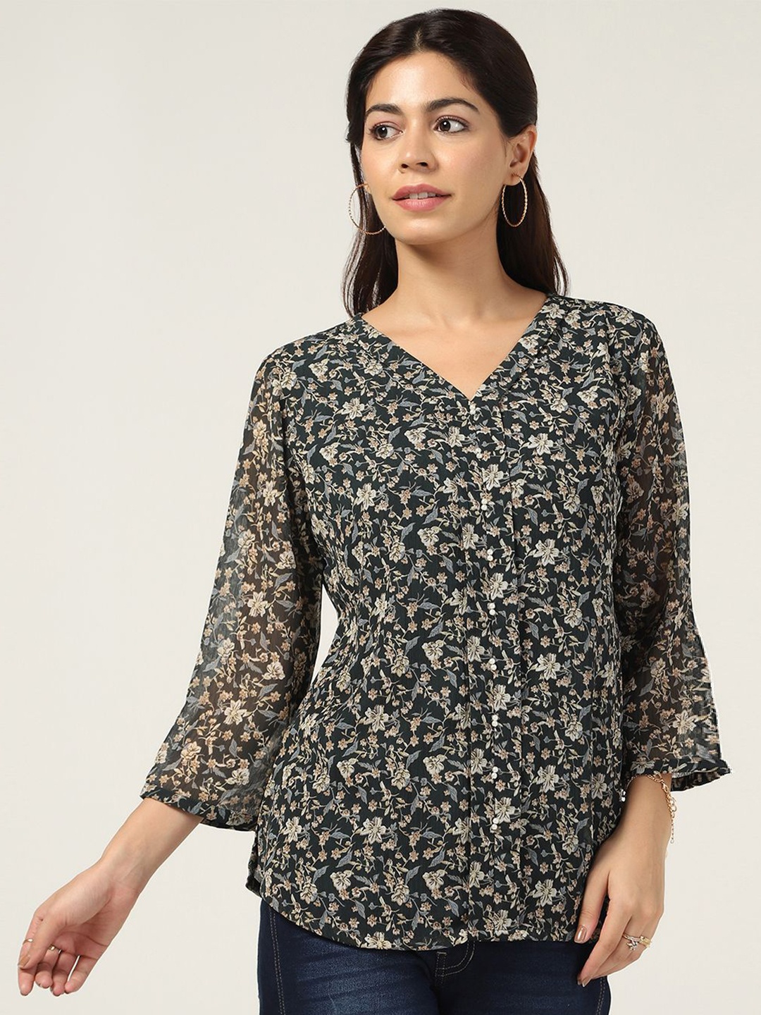 

Mustard Women Floral Printed Regular Top, Green