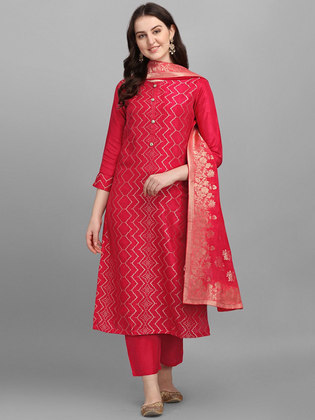 

Seerat Women Ethnic Motifs Regular Pure Silk Kurta with Trousers & With Dupatta, Pink