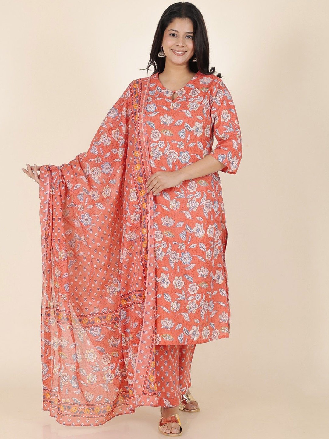 

Aramya Women Floral Printed Regular Pure Cotton Kurta with Trousers & With Dupatta, Red