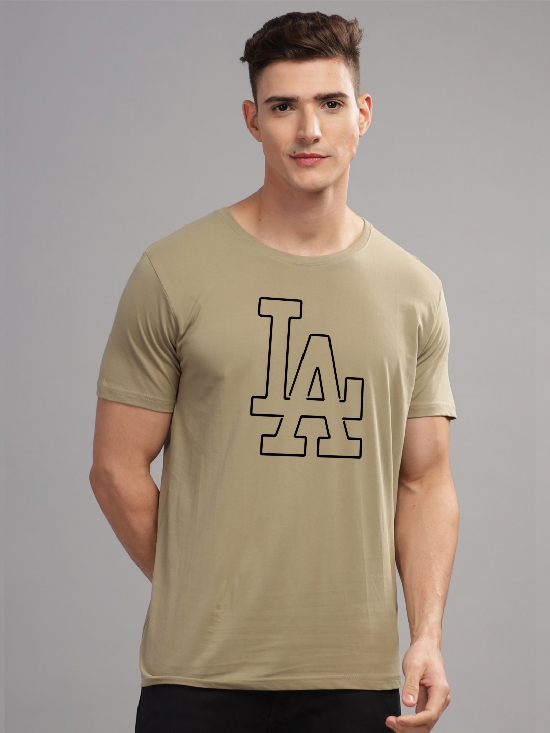 

ADRO Men Printed T-shirt, Beige