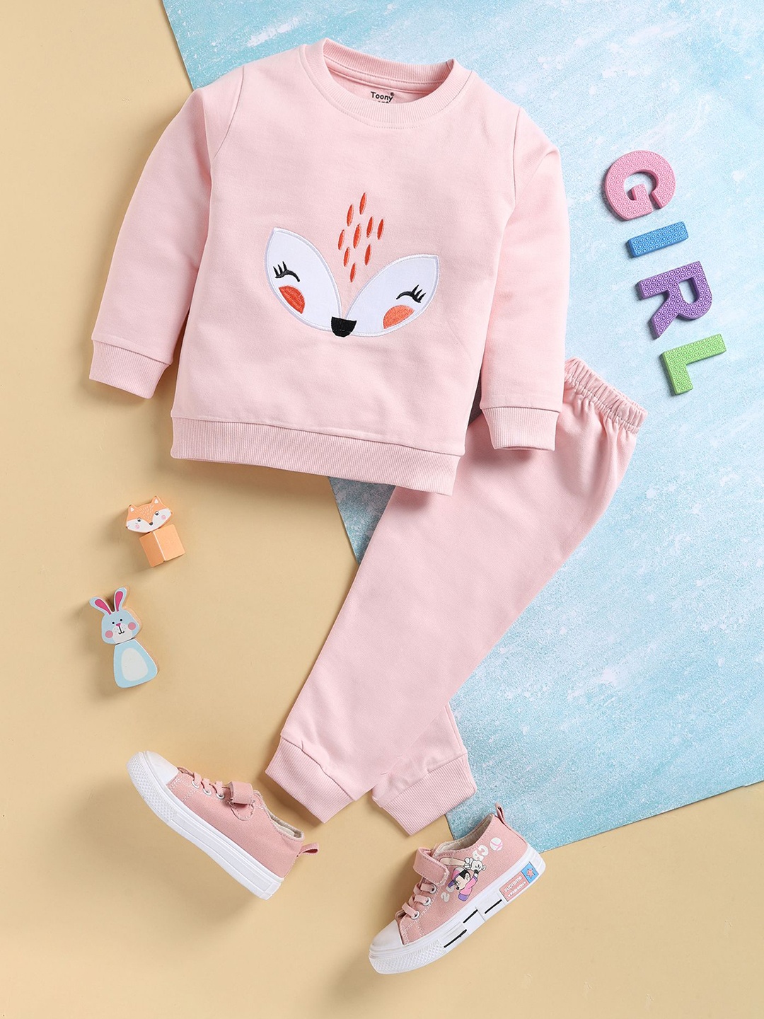 

Toonyport Boys Printed T-shirt with Trousers, Pink