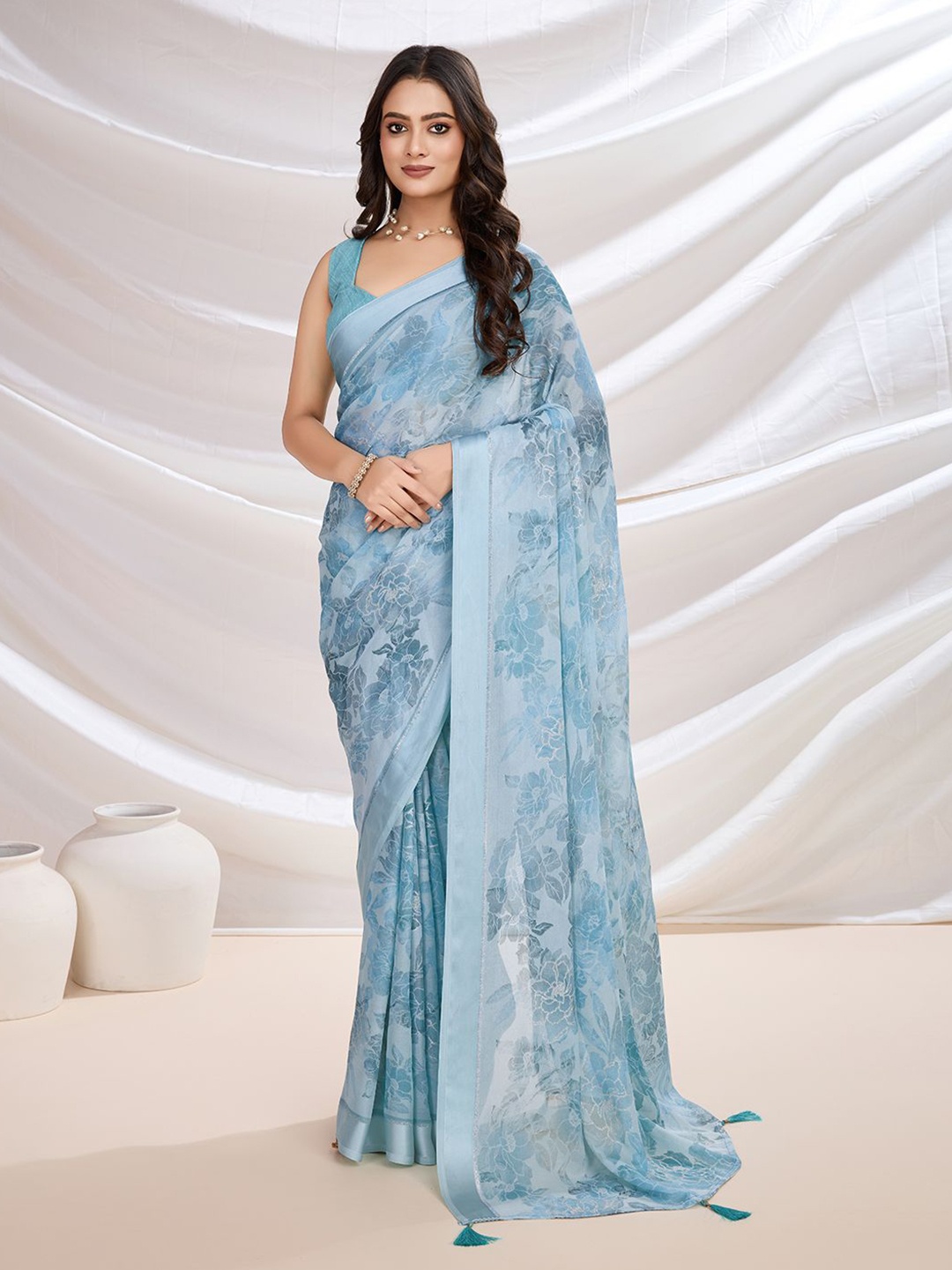 

KALINI Floral Pure Georgette Saree, Blue