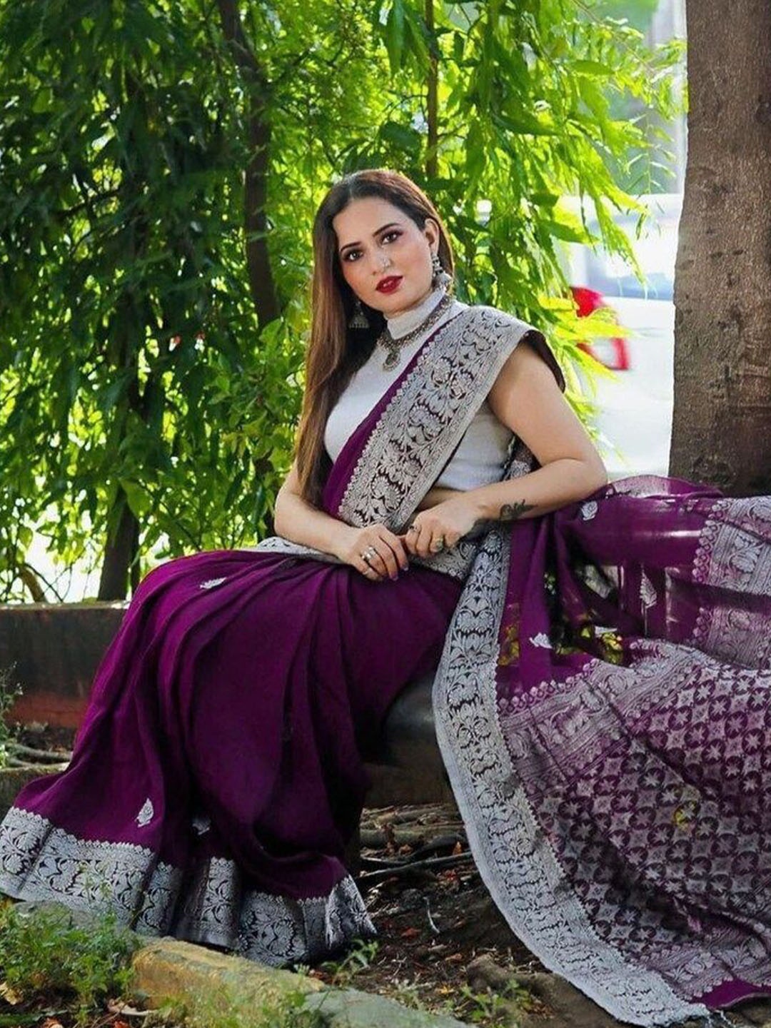 

Wuxi Ethnic Motifs Woven Design Zari Pure Silk Banarasi Saree, Purple