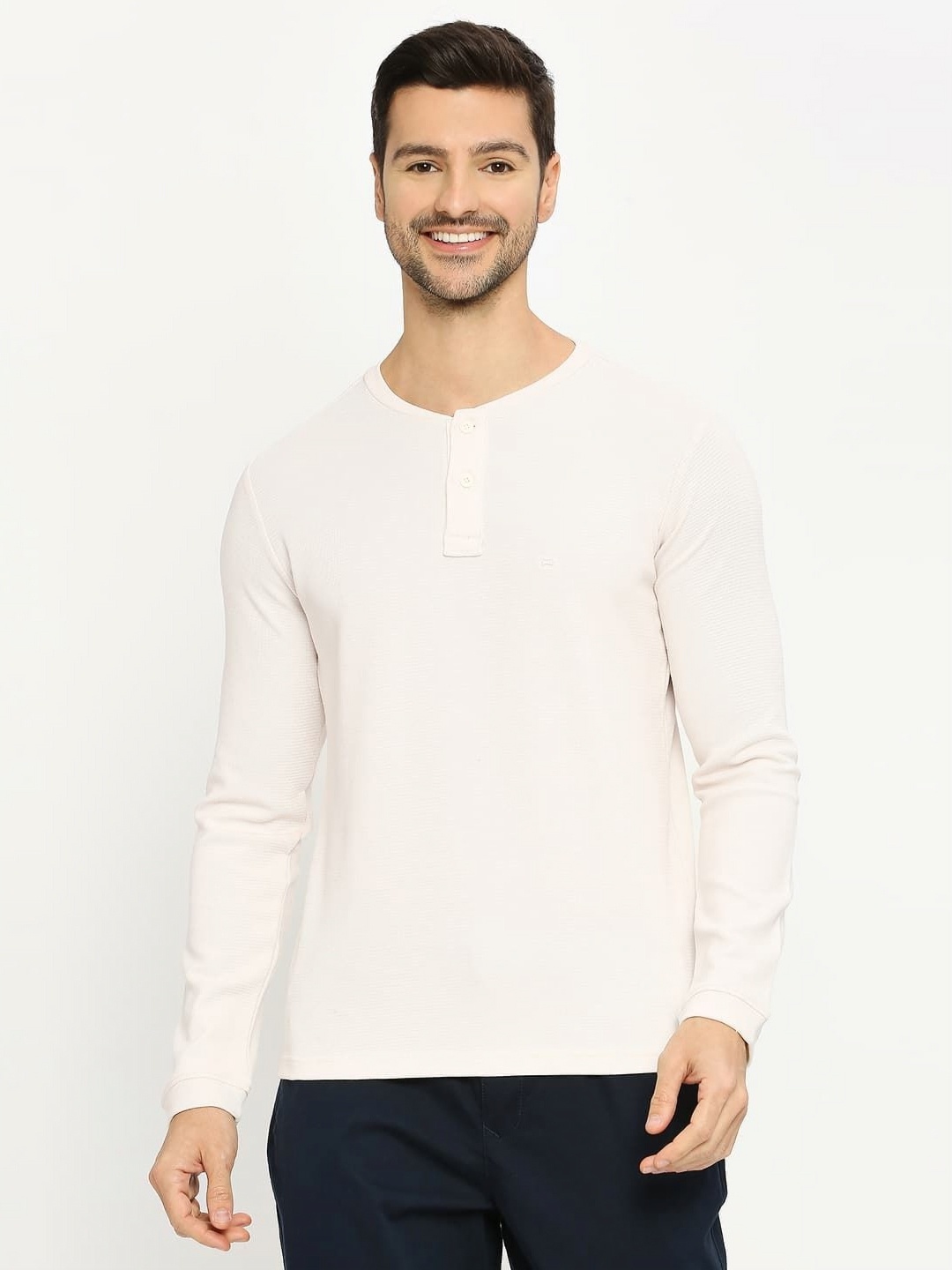 

Basics Men Henley Neck Slim Fit T-shirt, Off white