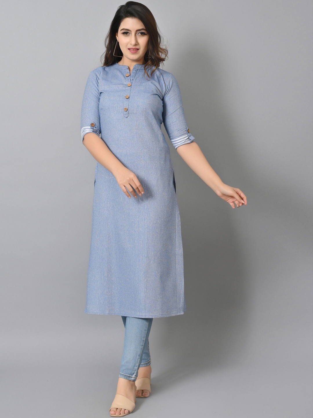 

Kairab Women Kurta, Blue