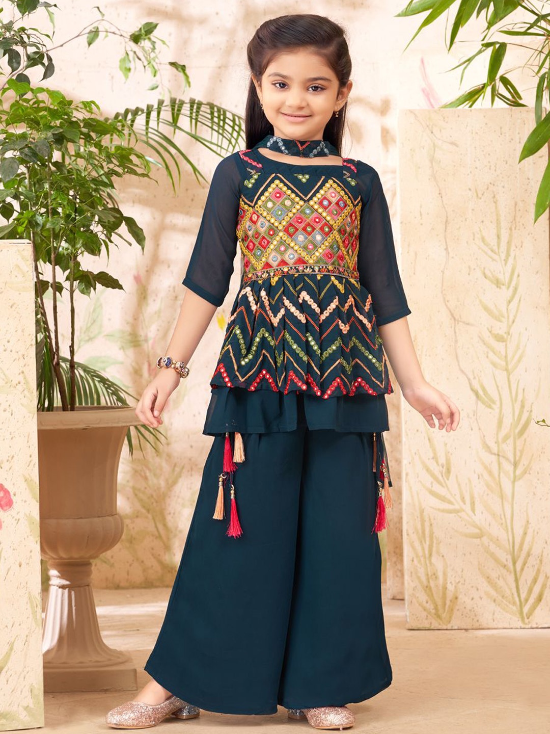 

BAESD Girls Embroidered Regular Kurta with Trousers & With Dupatta, Turquoise blue