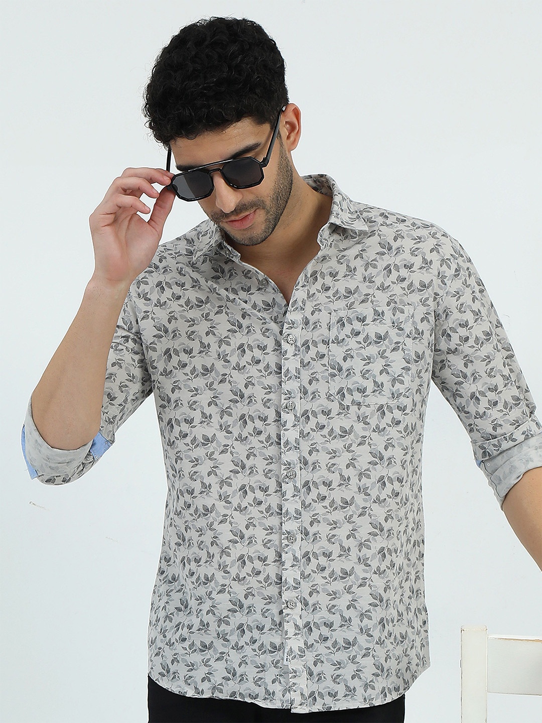 

RIGS AND RAGS Men Standard Floral Opaque Printed Casual Shirt, Cream