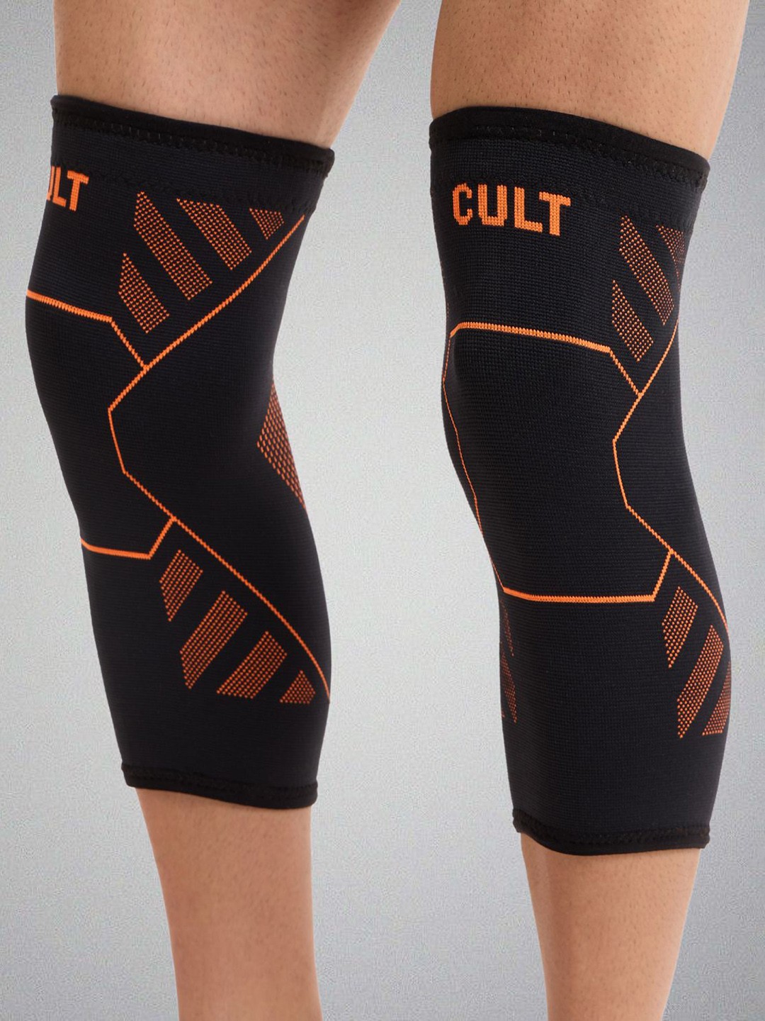 

CULT 2-Pcs Printed Knee Support Workout Accessories, Black