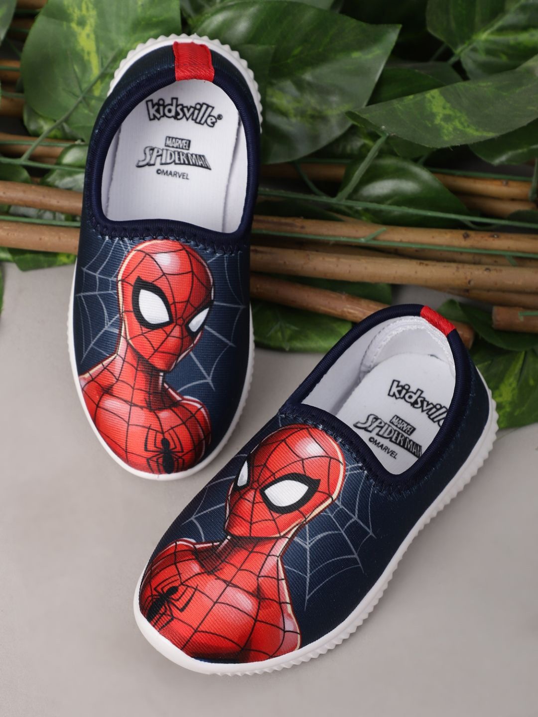 

Kids Ville Boys Spiderman Printed Casual Canvas Shoes, Navy blue