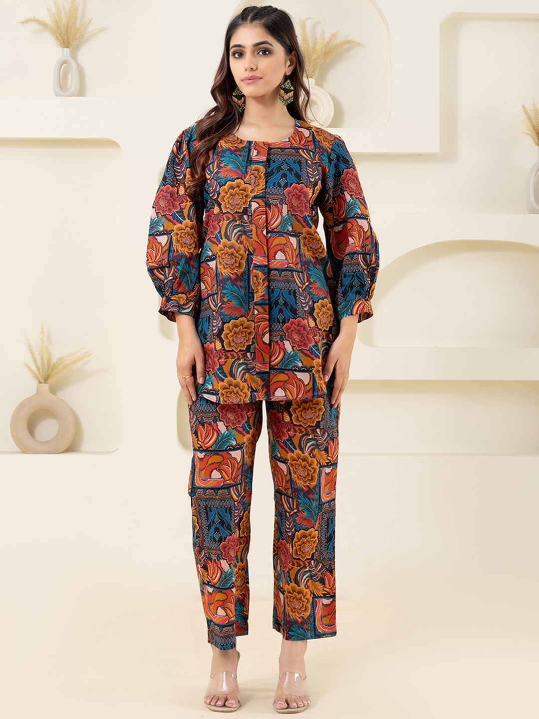 

GULABOSITABO Floral Printed Round Neck Cuffed Sleeves Pure Cotton Shirt With Trousers, Blue