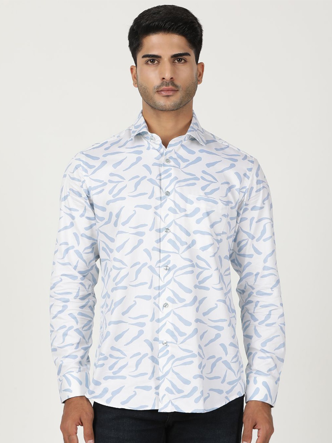 

Greenfibre Men Slim Fit Opaque Printed Party Shirt, White