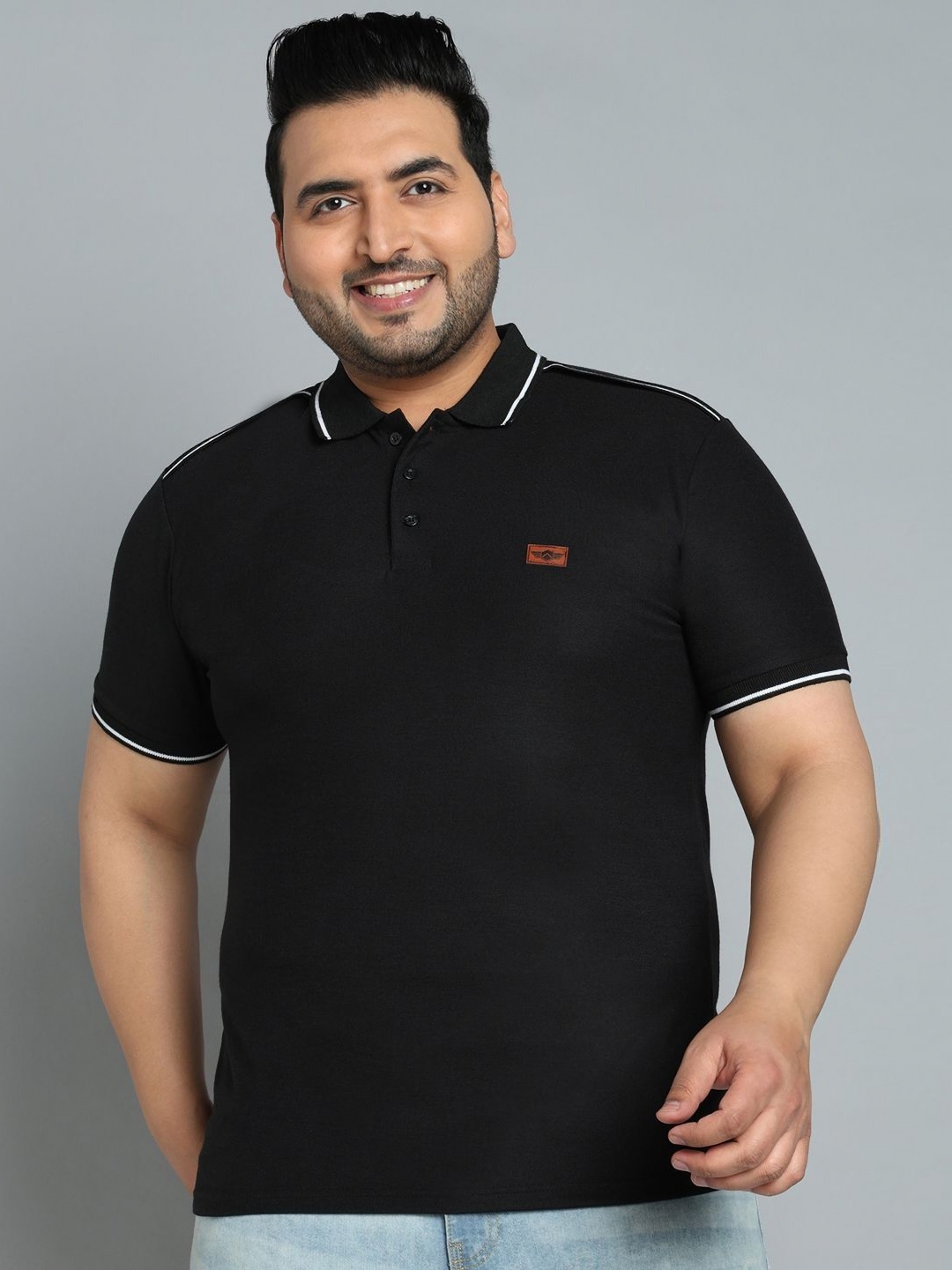 

METRONAUT PLUS Men Plus Size Solid Polo Collar T-shirt, Black