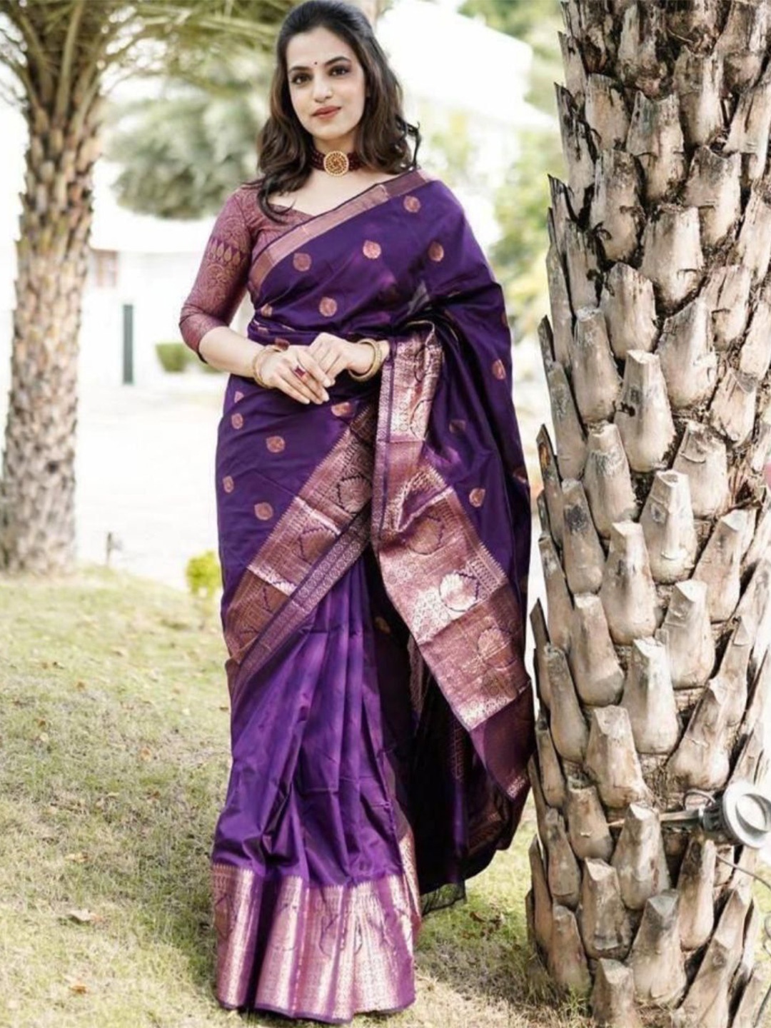 

Jinax Woven Design Zari Pure Silk Banarasi Saree, Purple