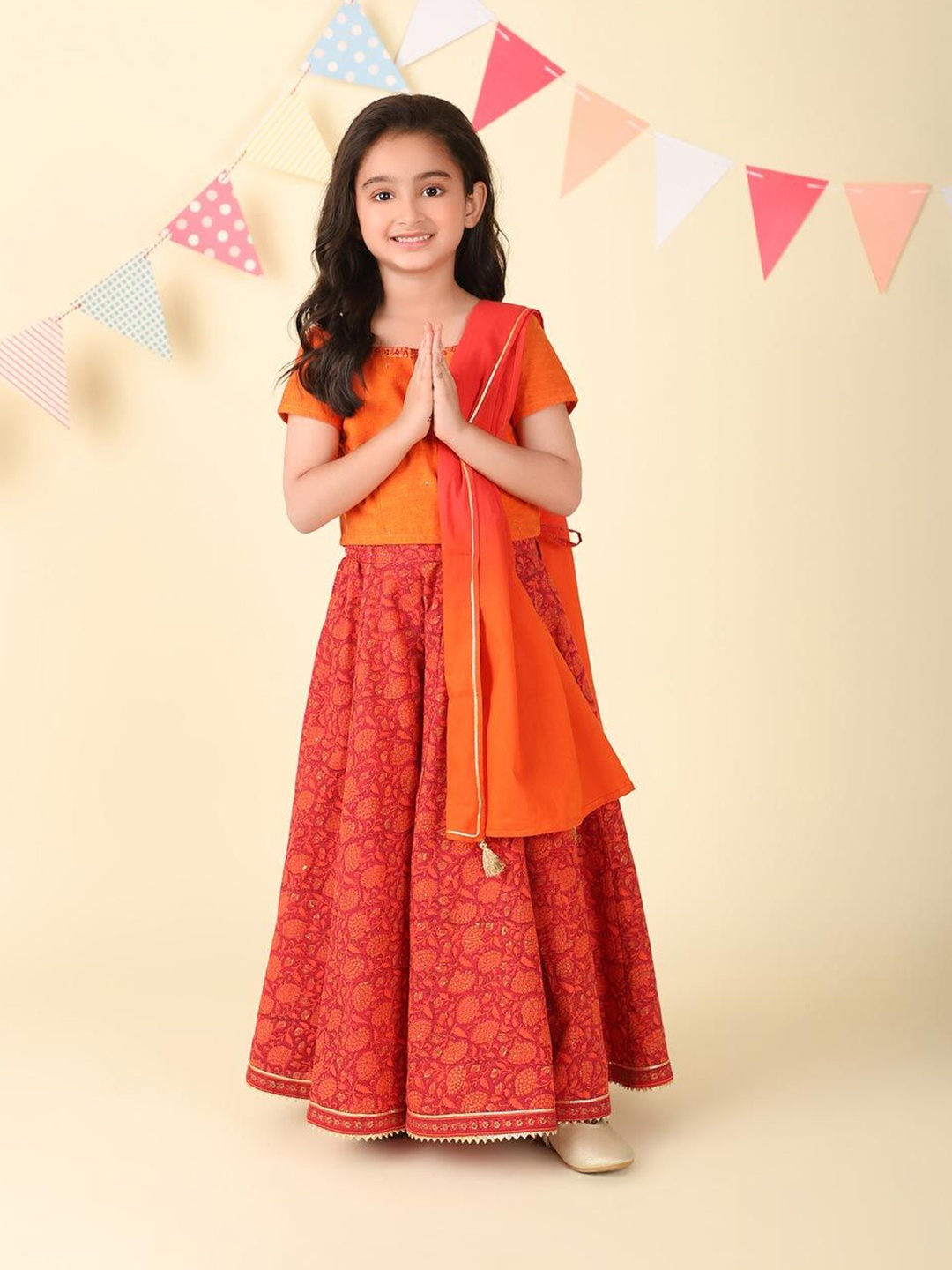 

Fabindia Girls Printed Ready to Wear Lehenga & Blouse With Dupatta, Orange