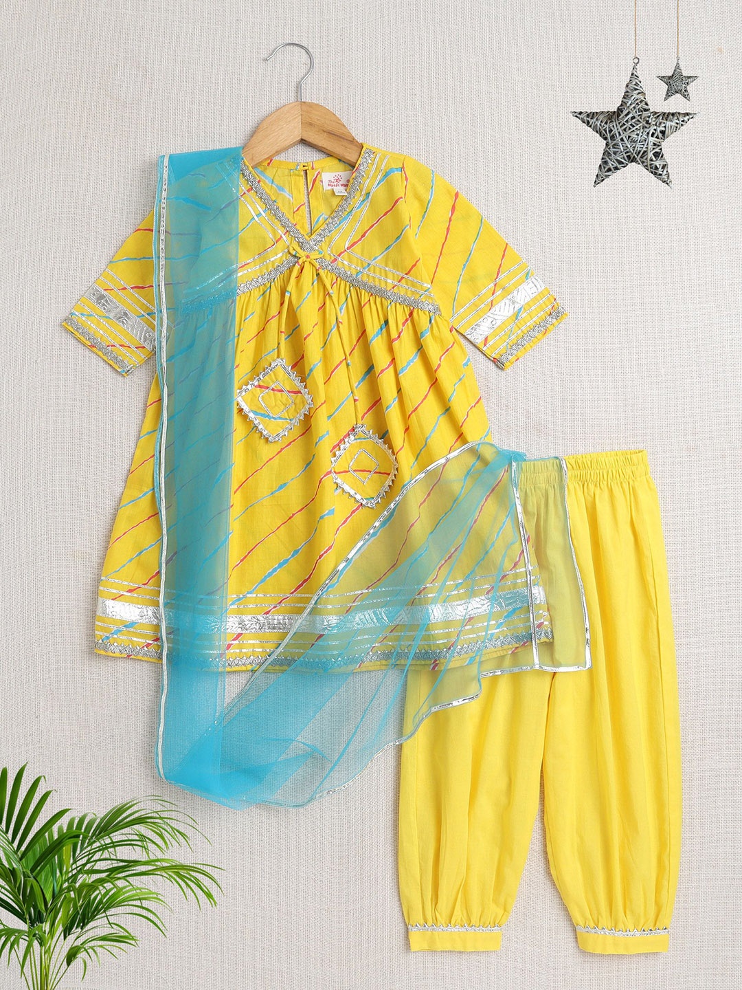 

The Magic Wand Girls Regular Gotta Patti Pure Cotton Kurta with Salwar & With Dupatta, Yellow