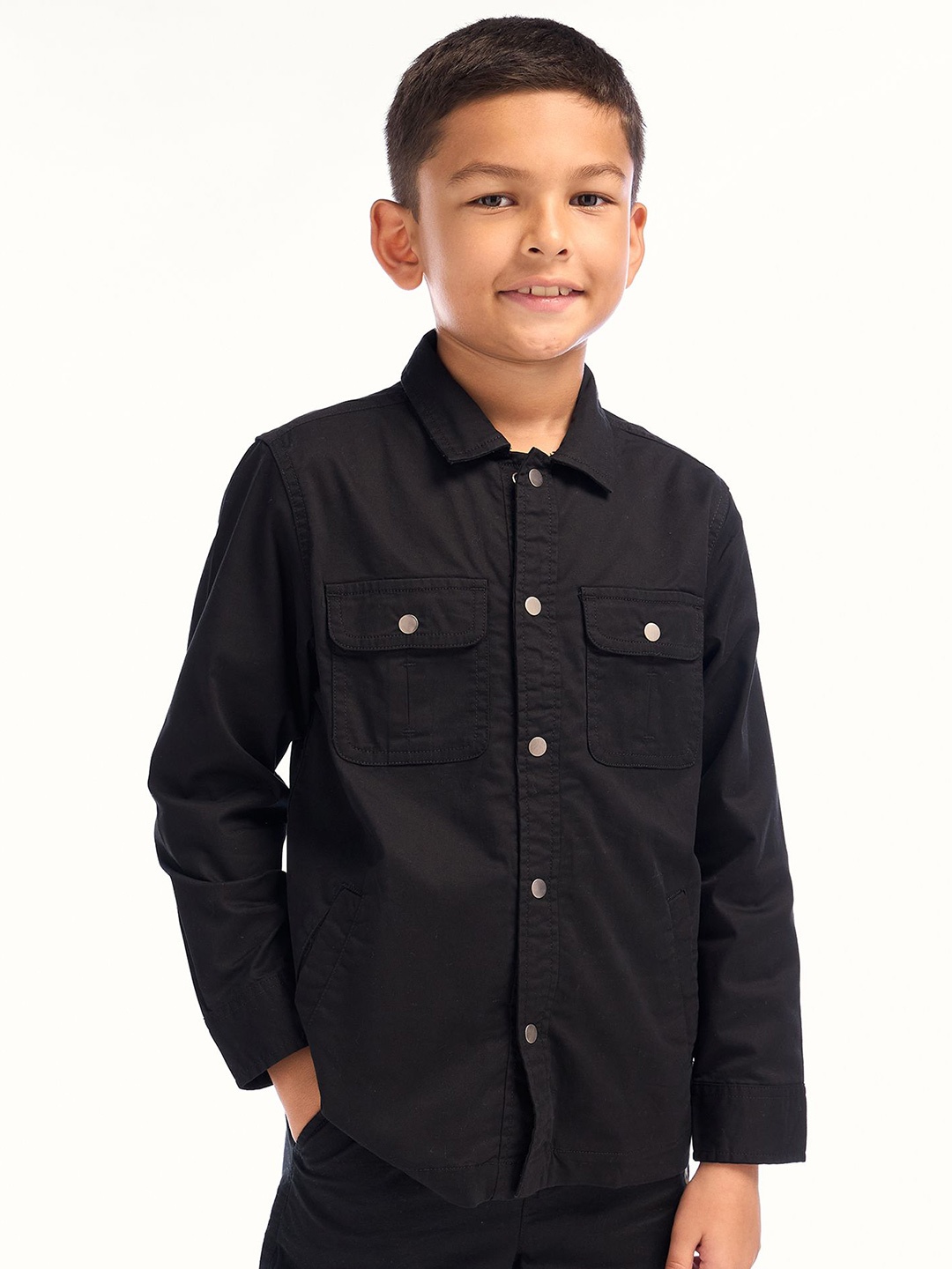 

NO MONDAYS Boys Solid Double Pocket Oxford Over Shirt, Black