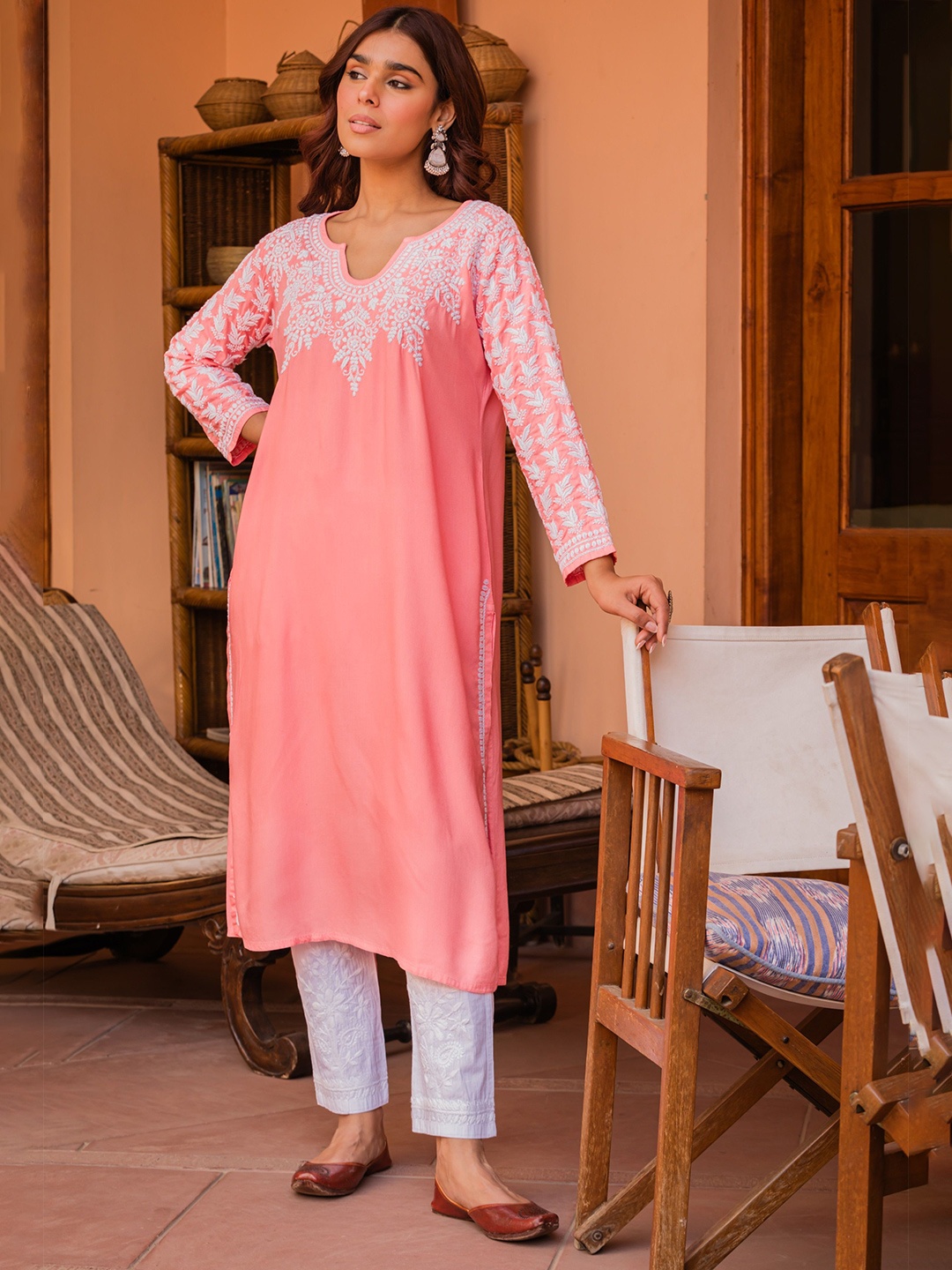 

HOUSE OF KARI Women Chikankari Kurta, Pink