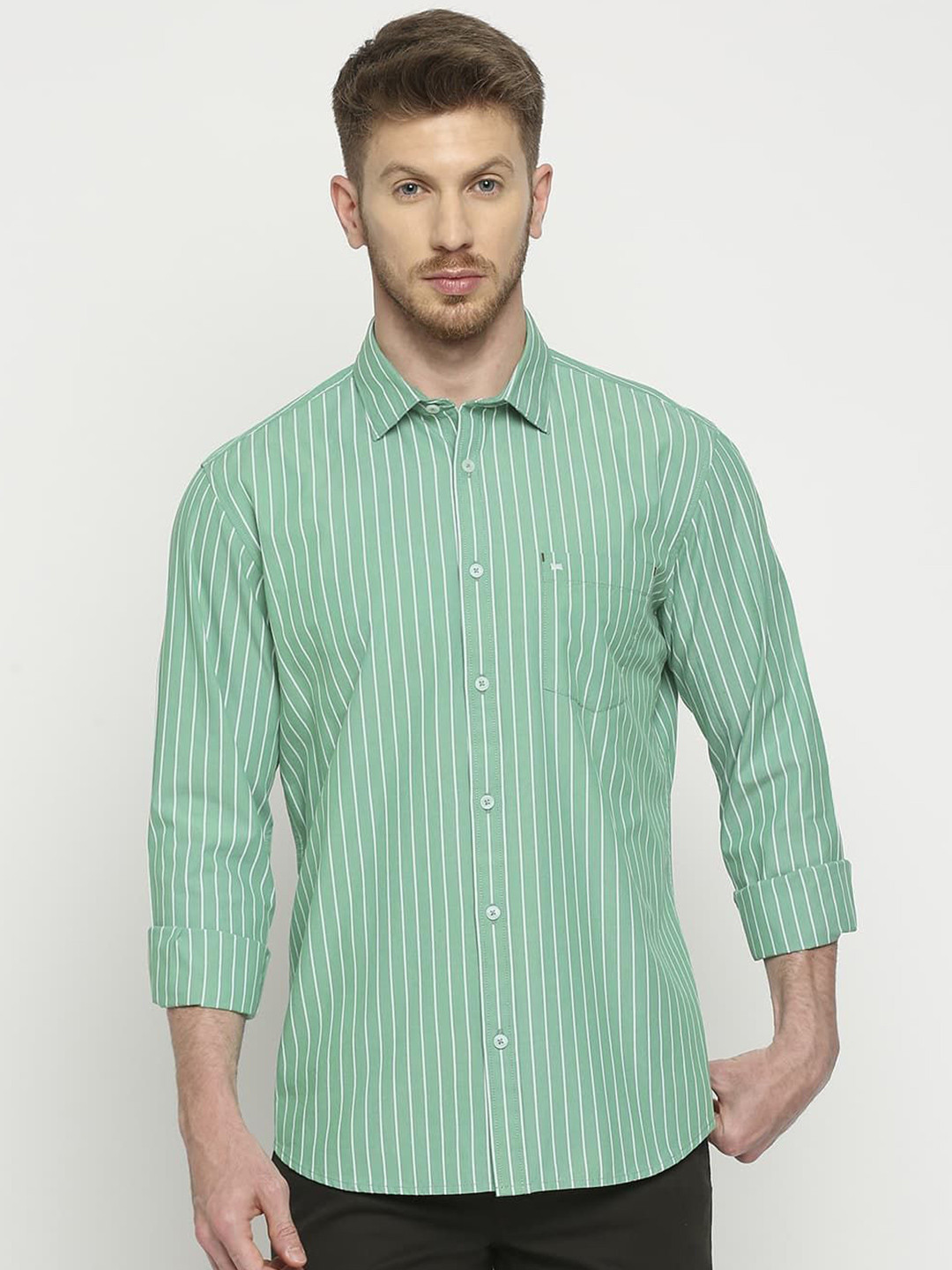 

Basics Men Slim Fit Pinstripes Opaque Striped Casual Shirt, Green