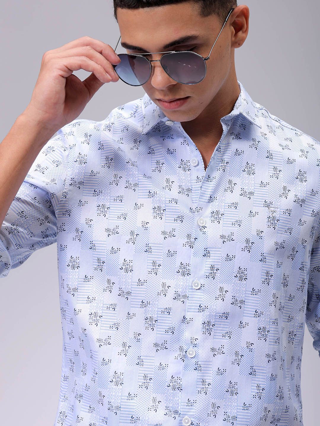 

The Indian Garage Co Men Slim Fit Opaque Printed Casual Shirt, Blue