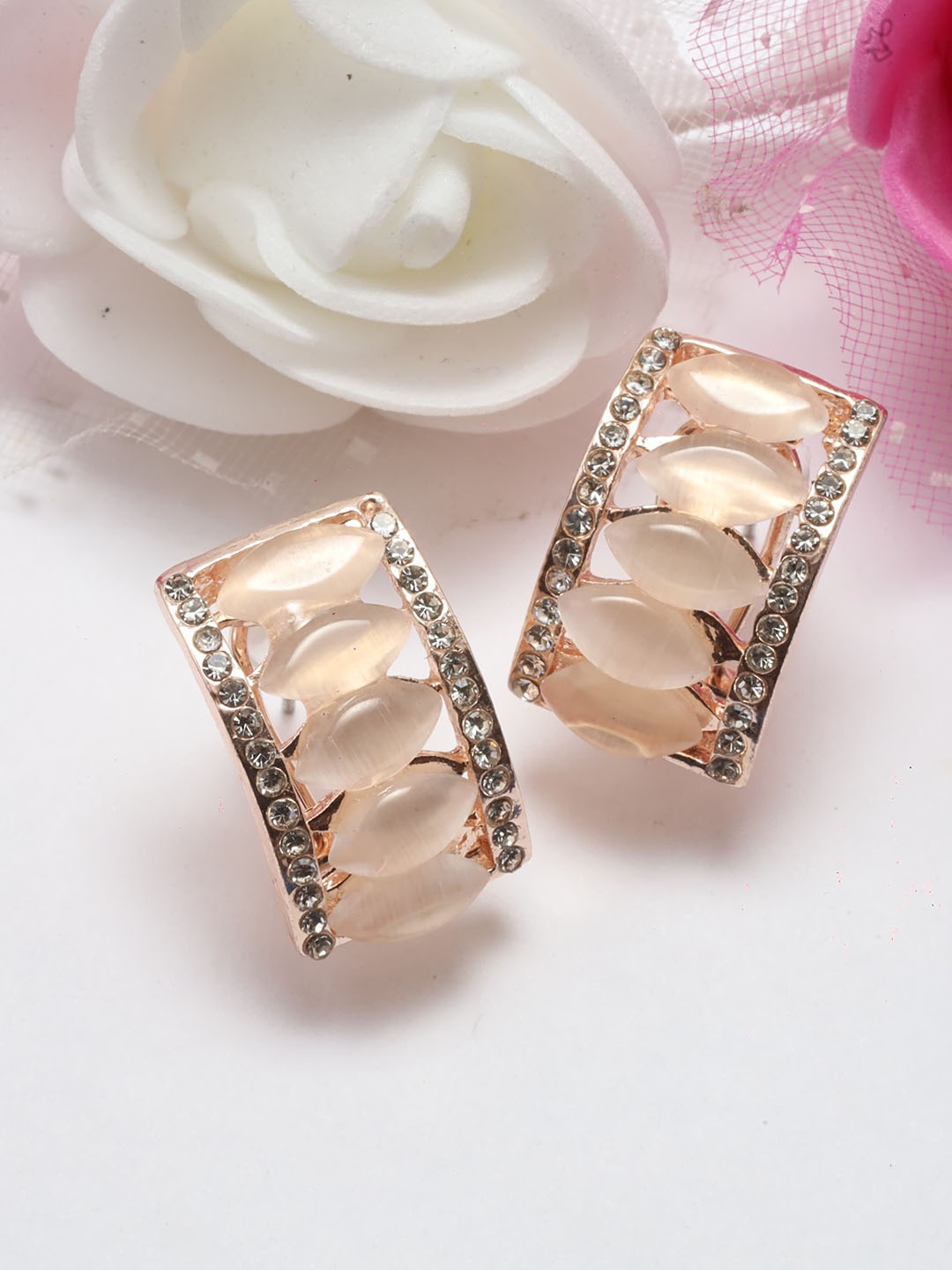 

Maansh Contemporary Drop Earrings, Cream